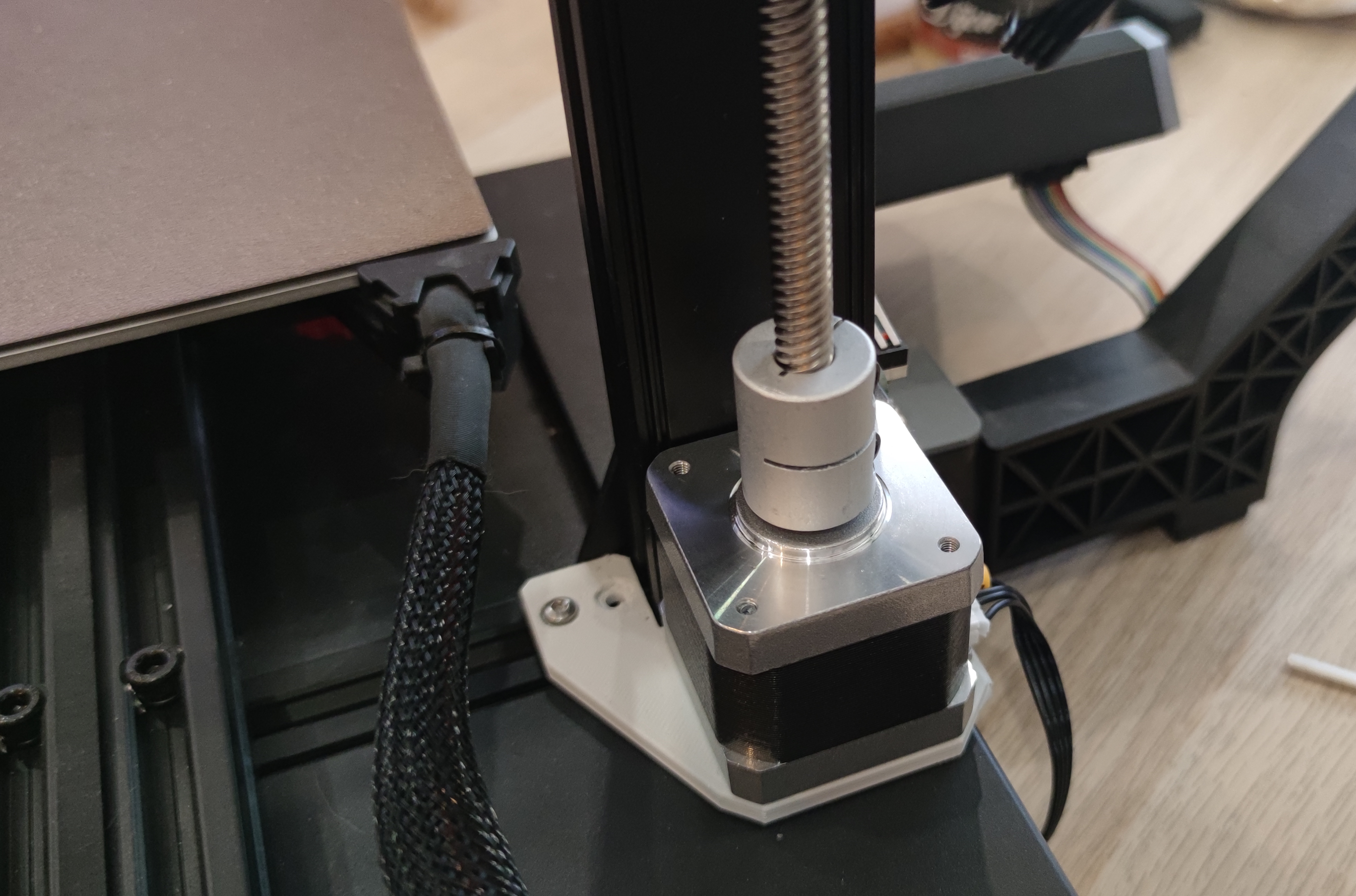 Ender 2 Pro Z-Axis Stepper Motor Mount