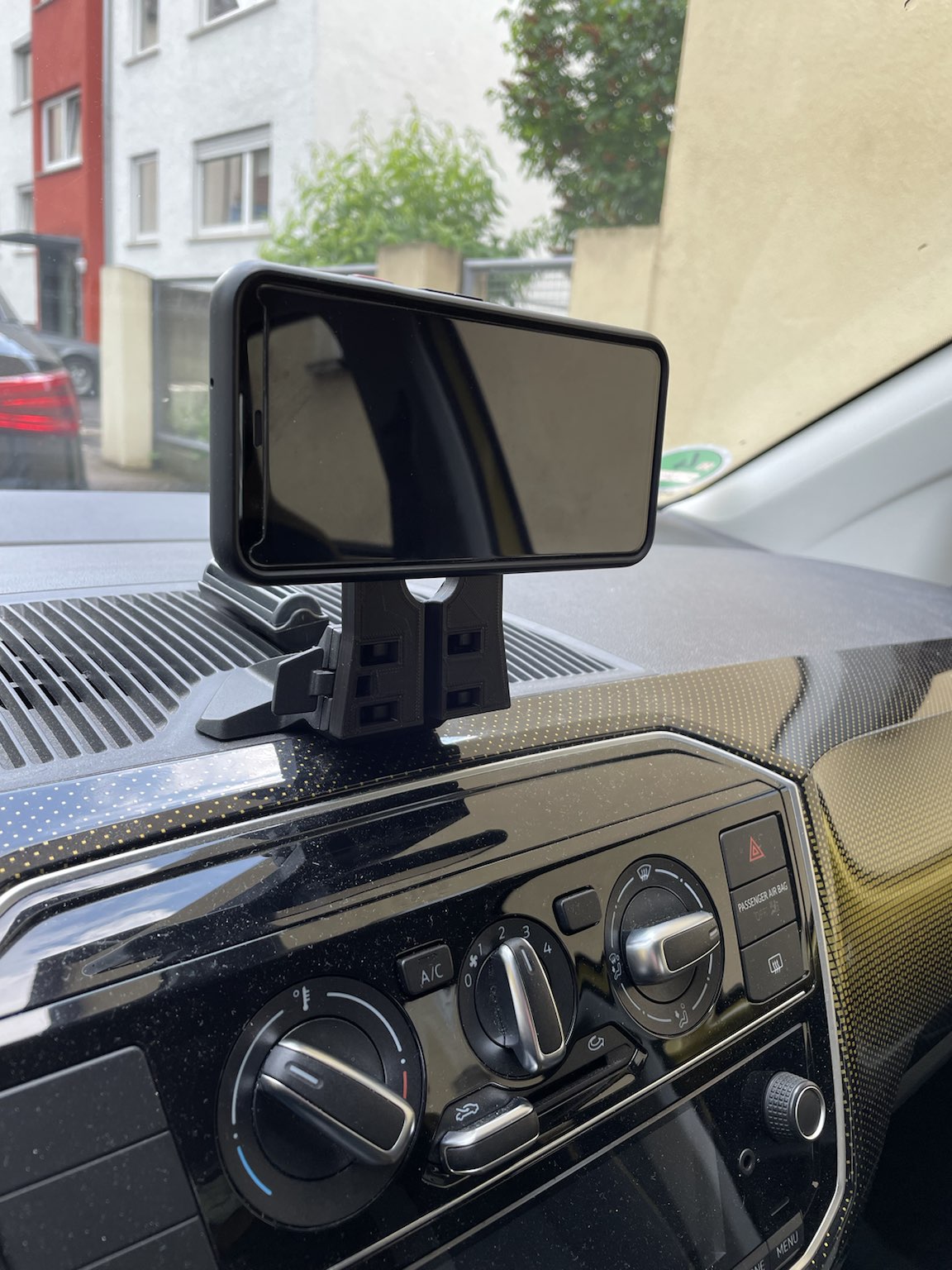 Miniatura 2 do modelo 3D Pop Socket Mount Maps & More
