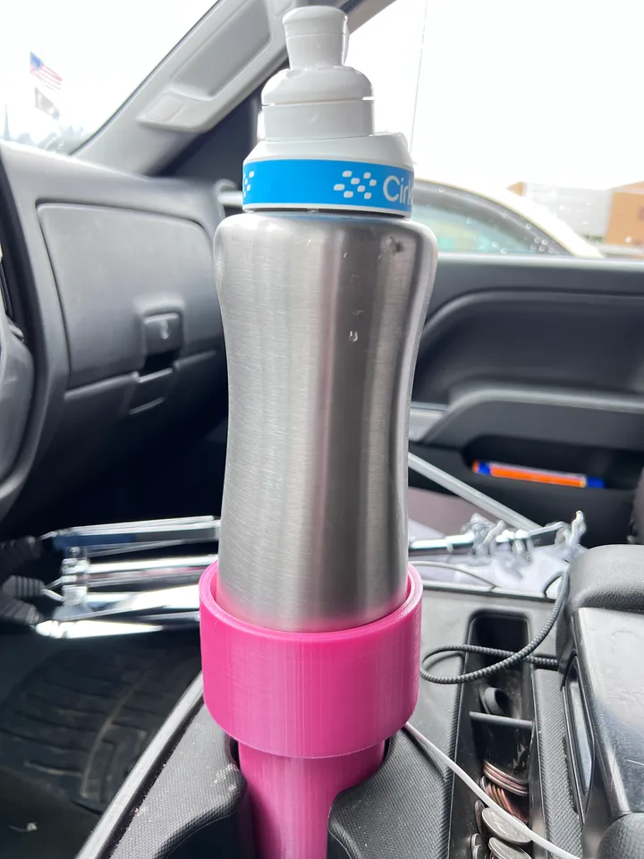 Cirkul - Cirkul fits well in your standard cup holder