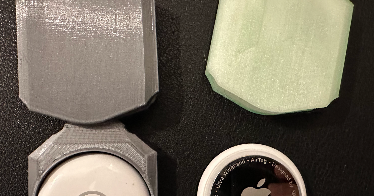 AirTag KeyChain by emmgr23 Download free STL model