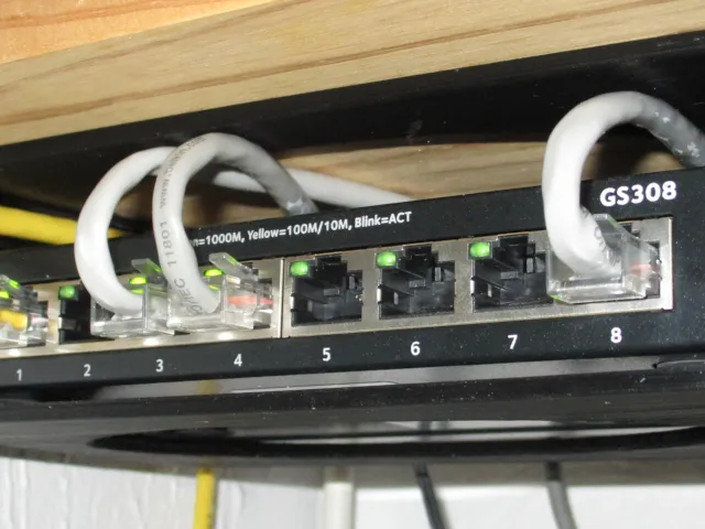 GS308 Under Shelf Bracket