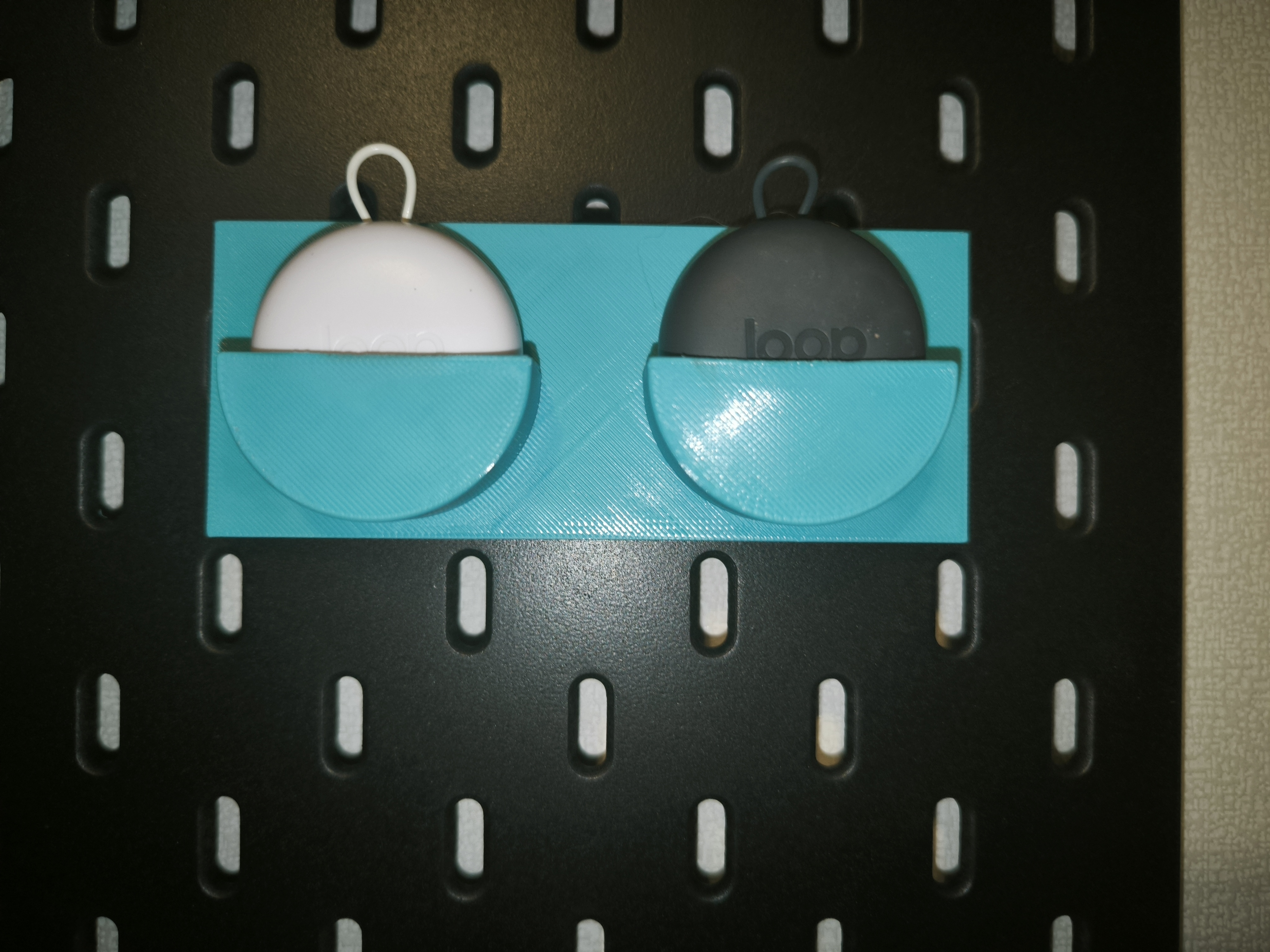Skadis Halter für LOOP Earplugs