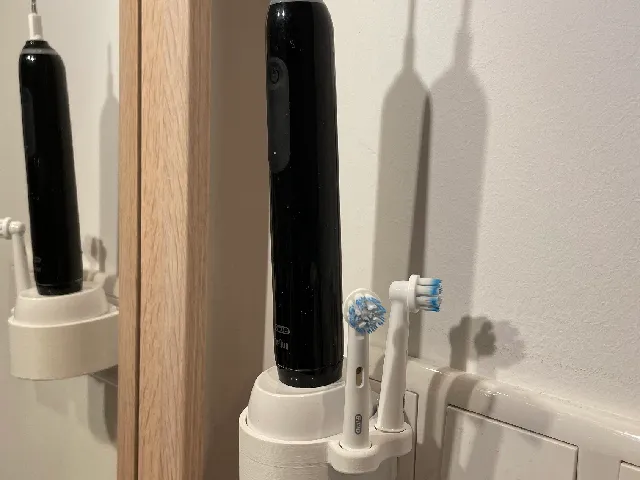 Oral-B Toothbrusch Socket Mount Holder / Zahnbürstenhalter für Steckdose
