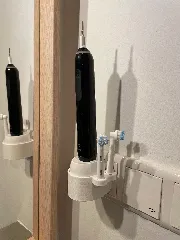 Oral-B Toothbrusch Socket Mount Holder / Zahnbürstenhalter für Steckdose