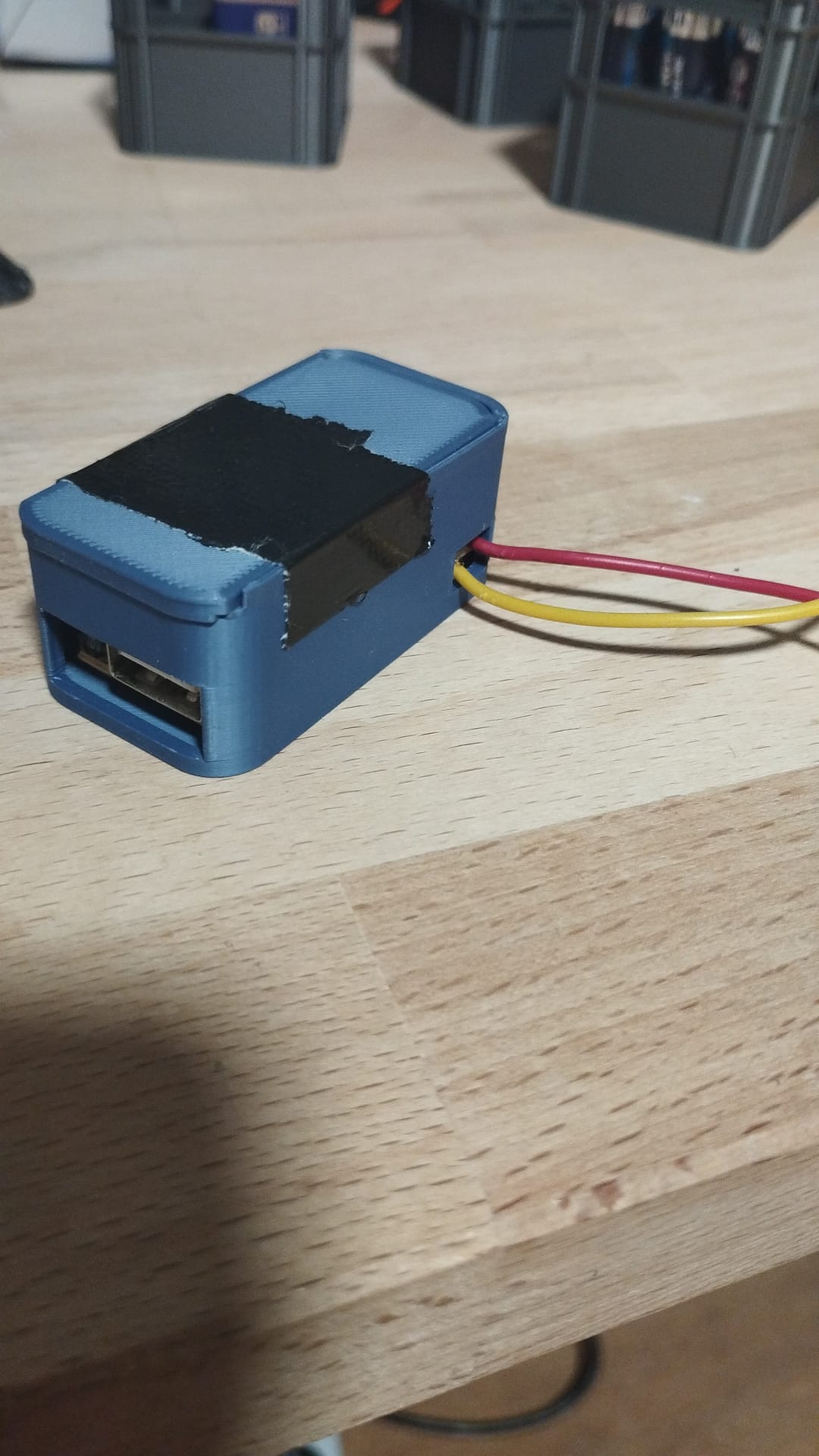 Miniatura 2 do modelo 3D Simple USB Powersuppy Case