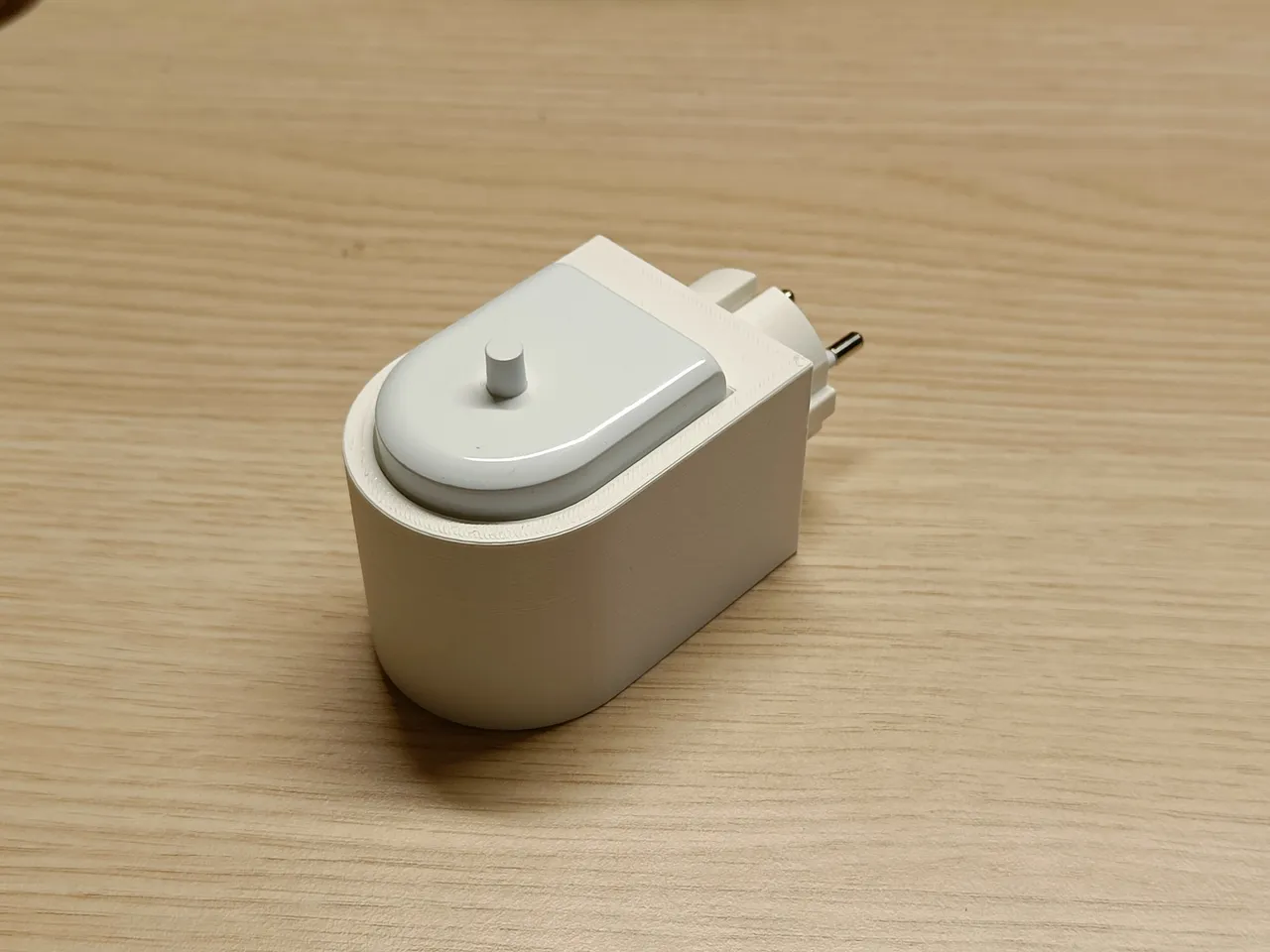 Philips Sonicare charger holder with Schuko plug by 0x4C4A | Download free  STL model 