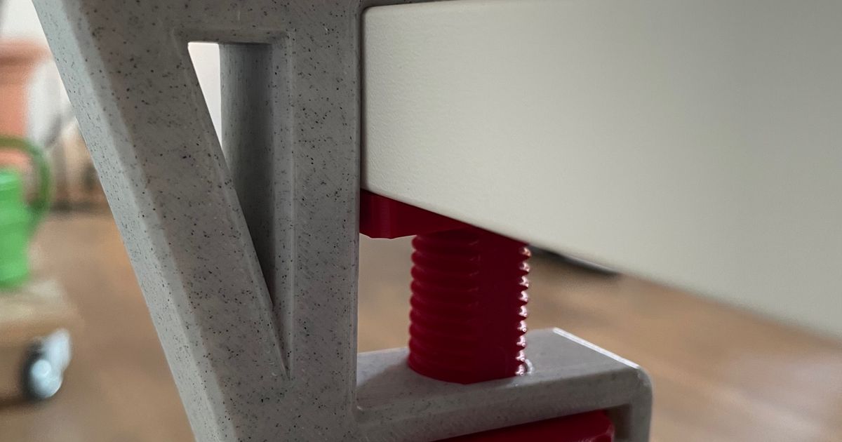 Desk Cclamp with hook by Leon Download free STL model