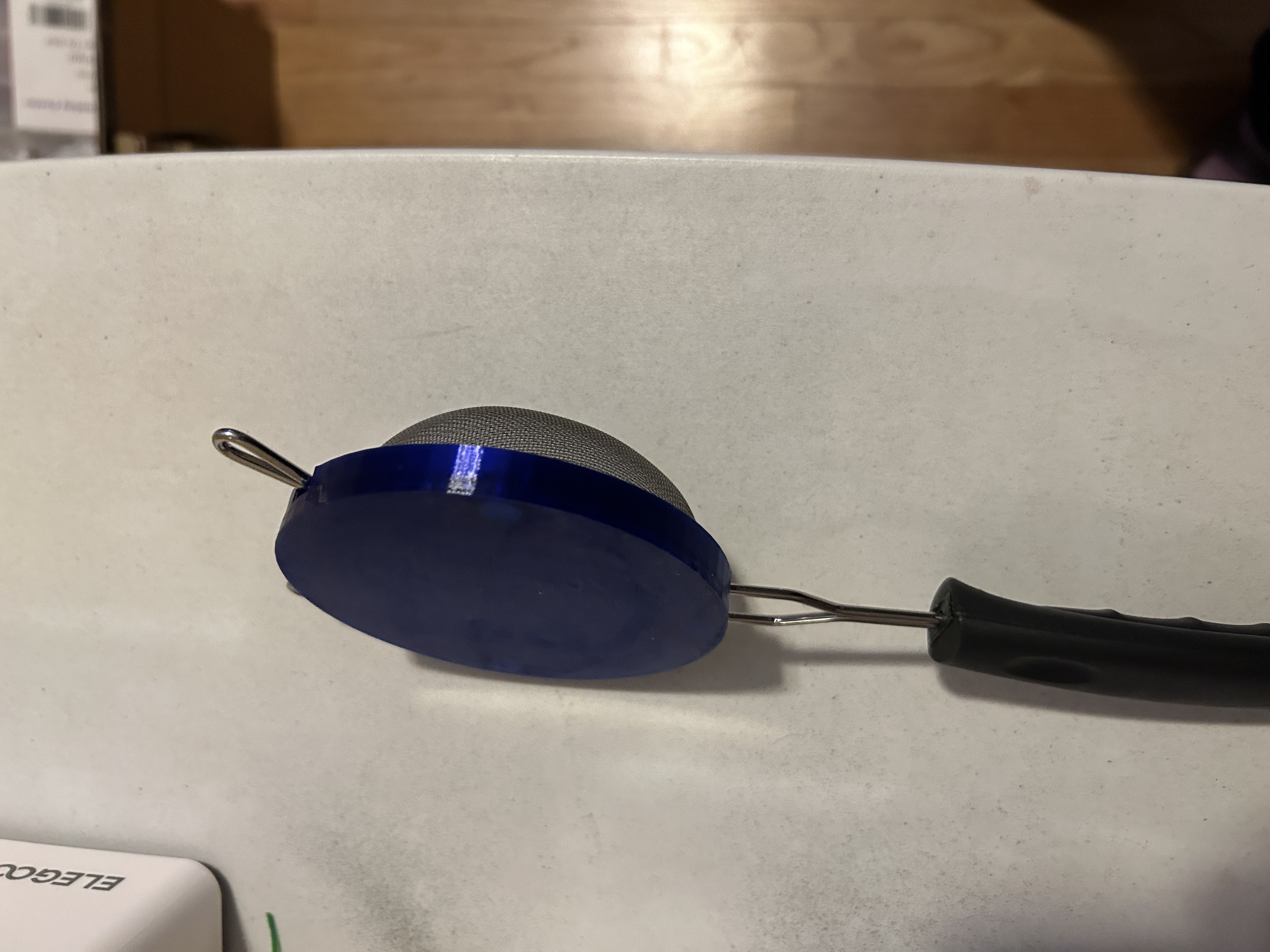 Miniatura 3 do modelo 3D Small Strainer Cover