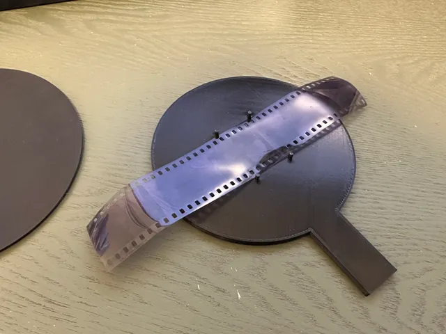 35mm Enlarger Negative Carrier