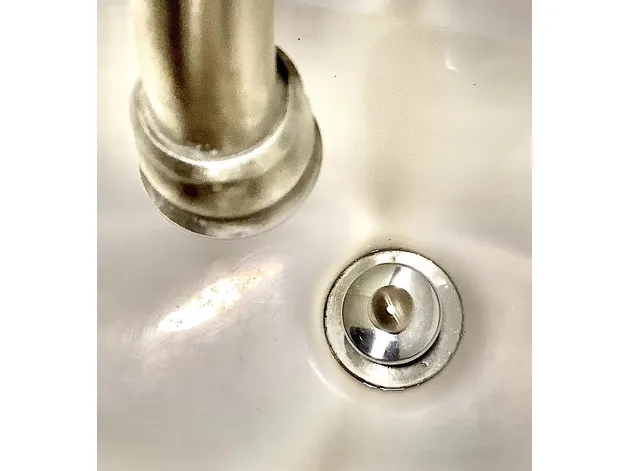 Pop-Up Drain Plug Fitting
