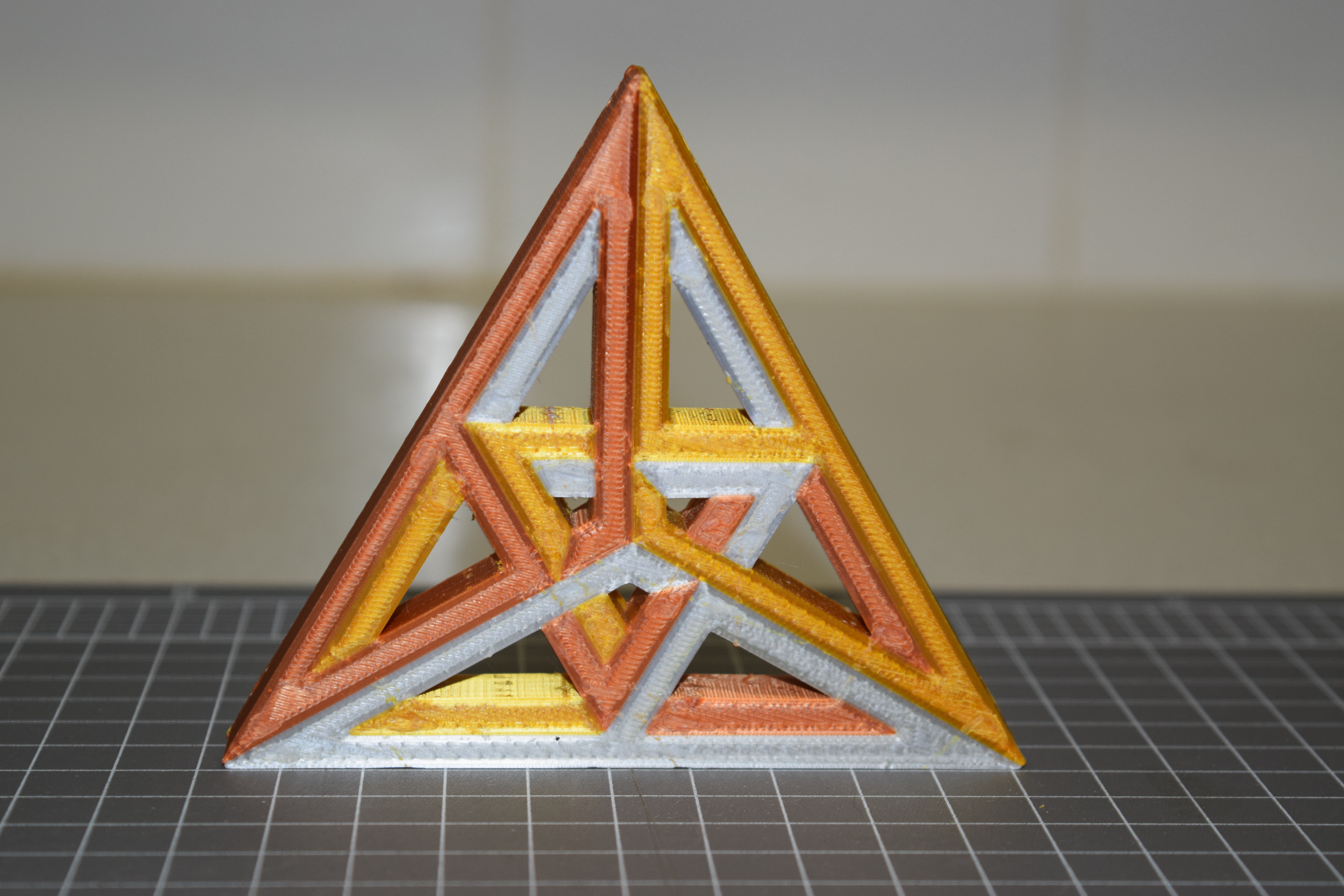 Miniatura 3 do modelo 3D Impossible Triangle 3