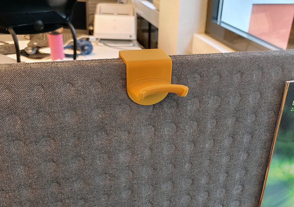 Headphone hanger for office partition wall by DoktorOlsen Download