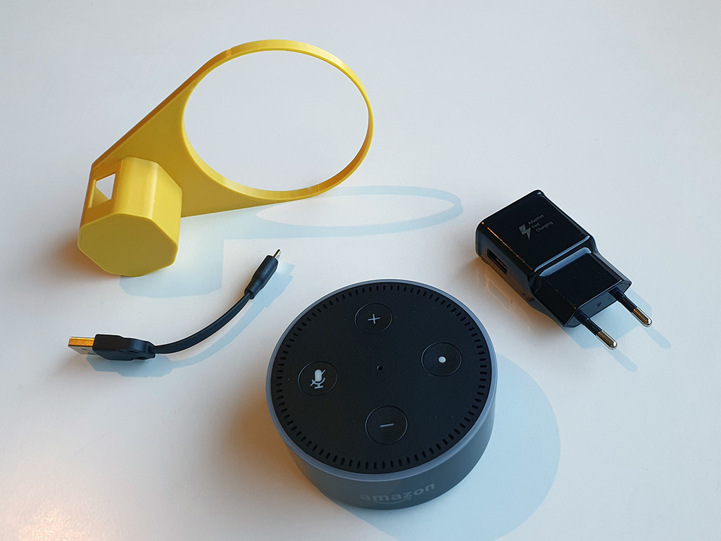Miniatura 2 do modelo 3D Socket / Outlet mount for Amazon Echo Dot Gen 2