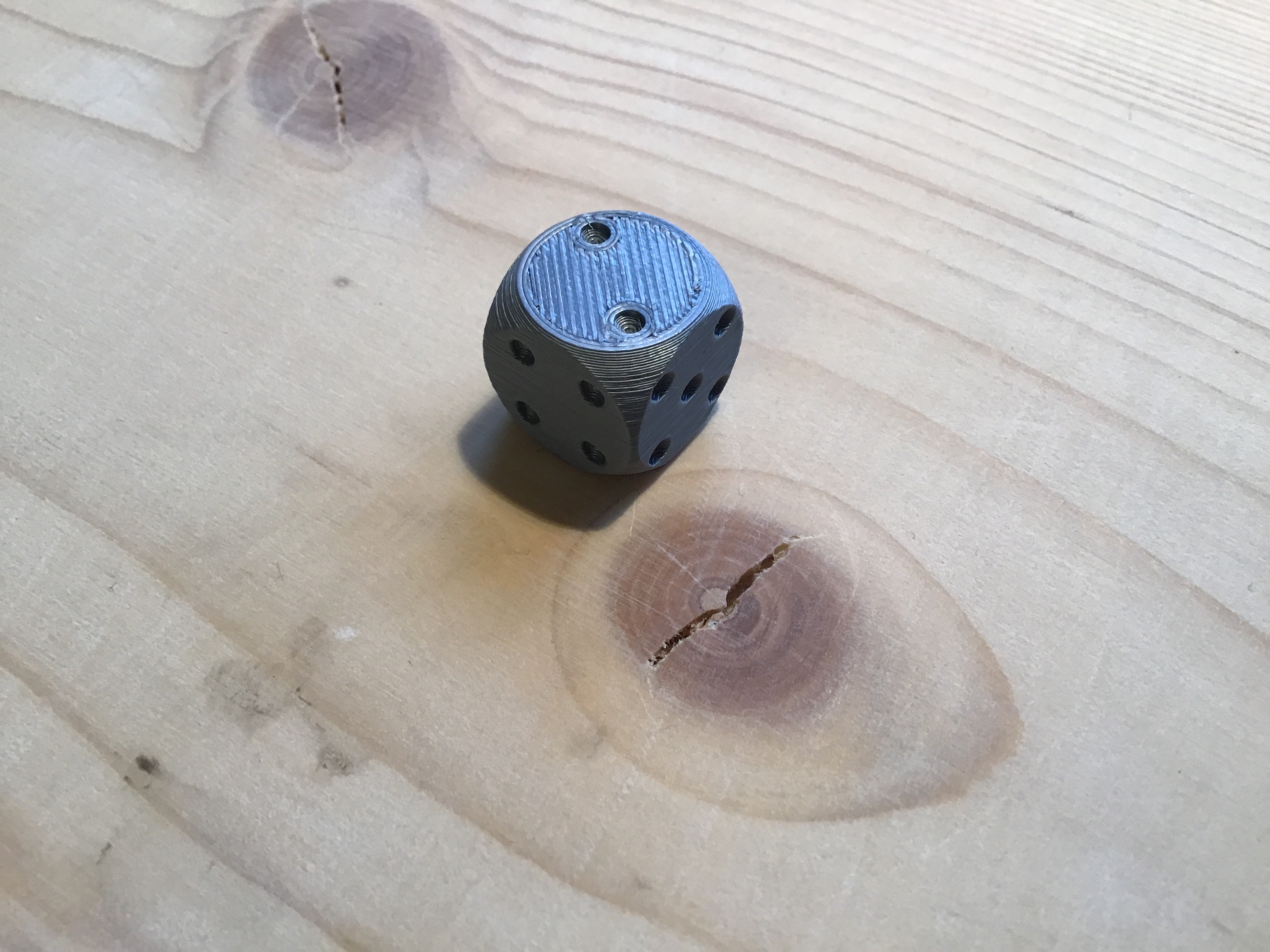 Würfel/dice ohne Stützstruktur/without support structure