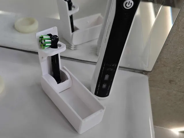 Travel toothbrush head case