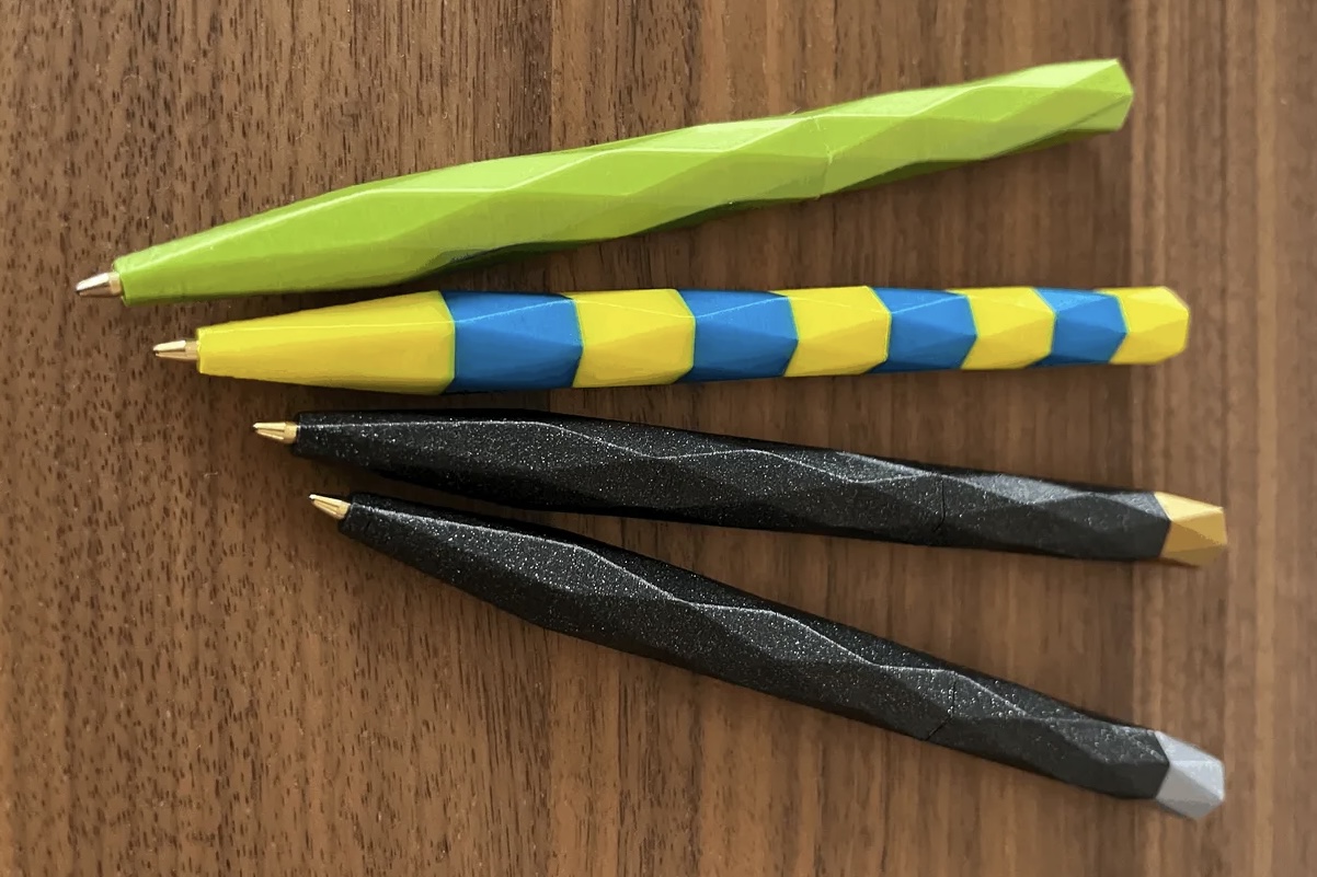Triangles! Pen