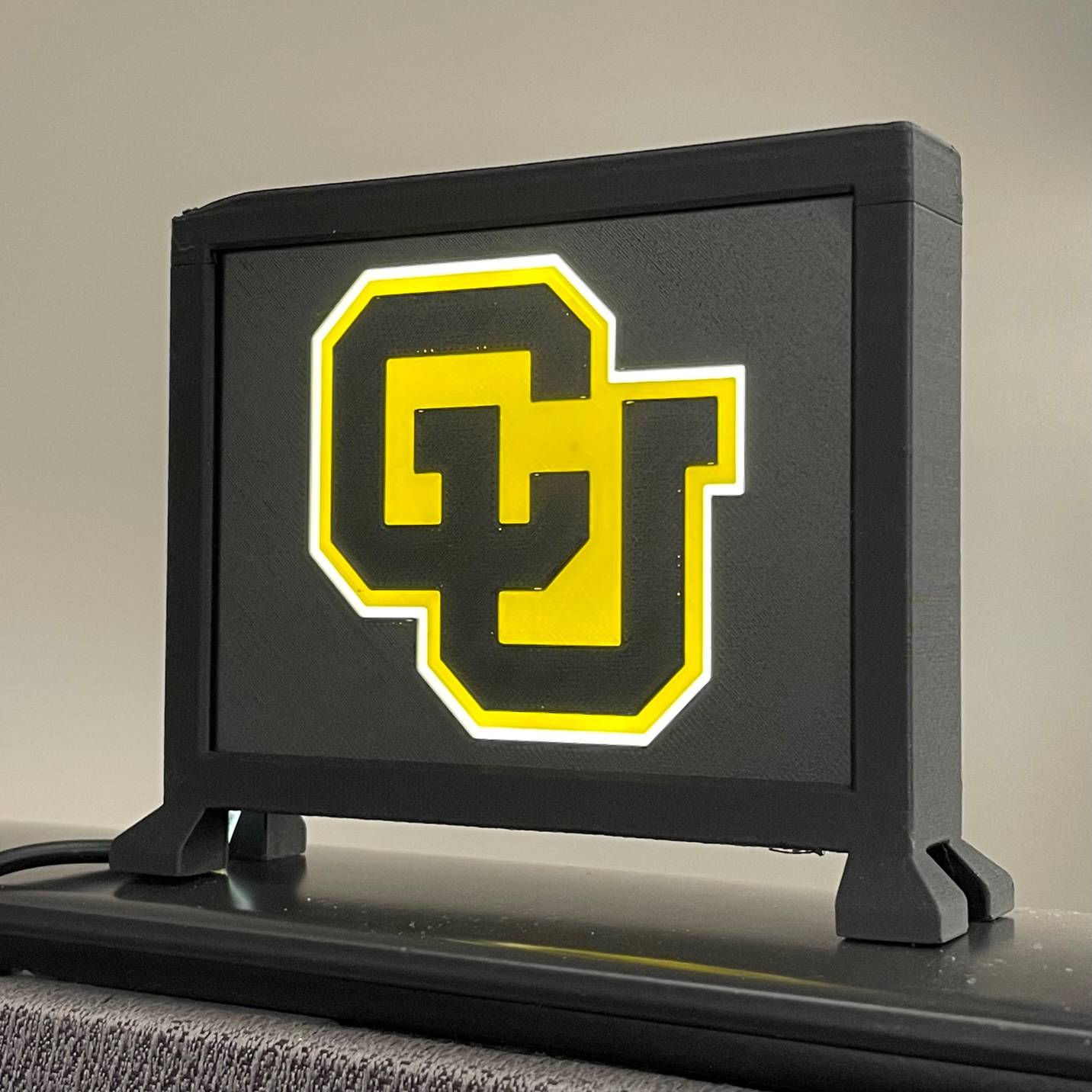 LED sign with interchangeable 100x75mm plaque and magnetic base by ...