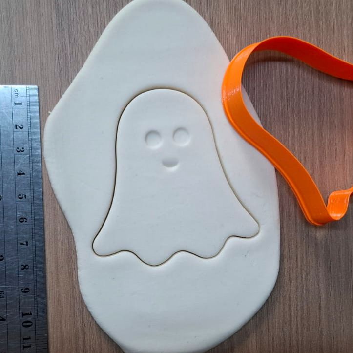 FREE Classic Kawaii Ghost Cookie Cutter (80mm) | Spooky Halloween STL ...