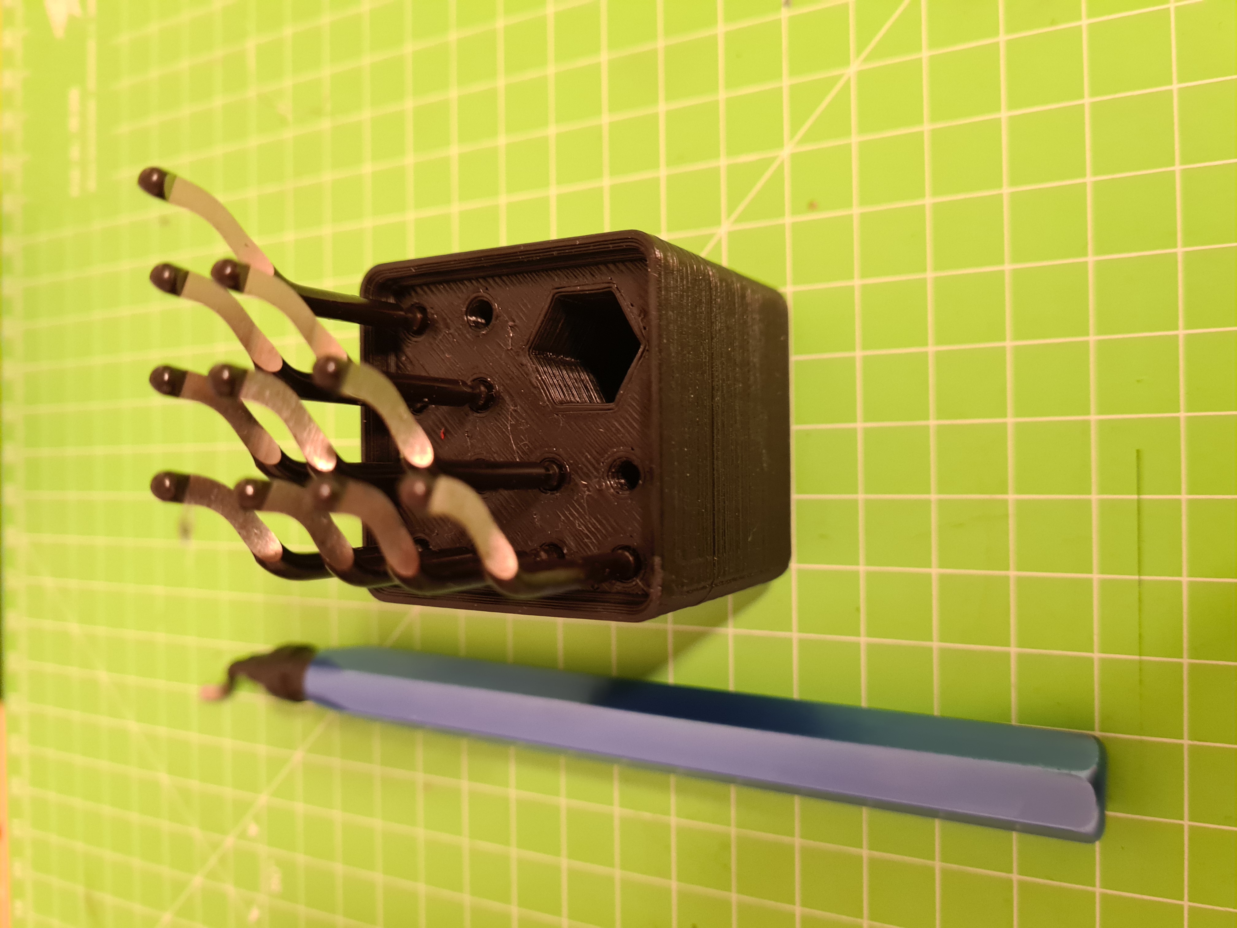 Gridfinity Deburring Tool Holder with Hex Handle by proxel Download