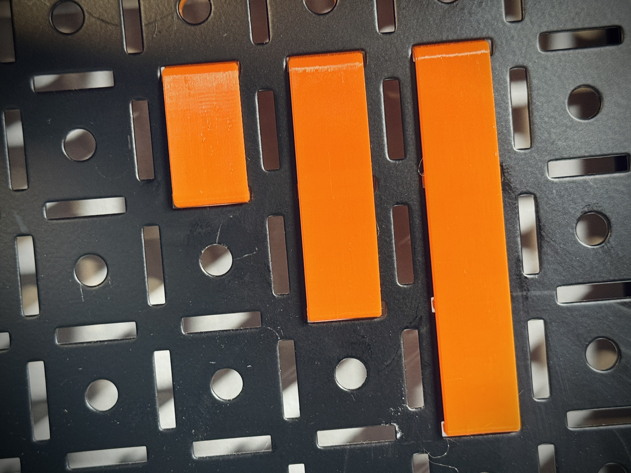 OmniWall Longer Flat Hook Base