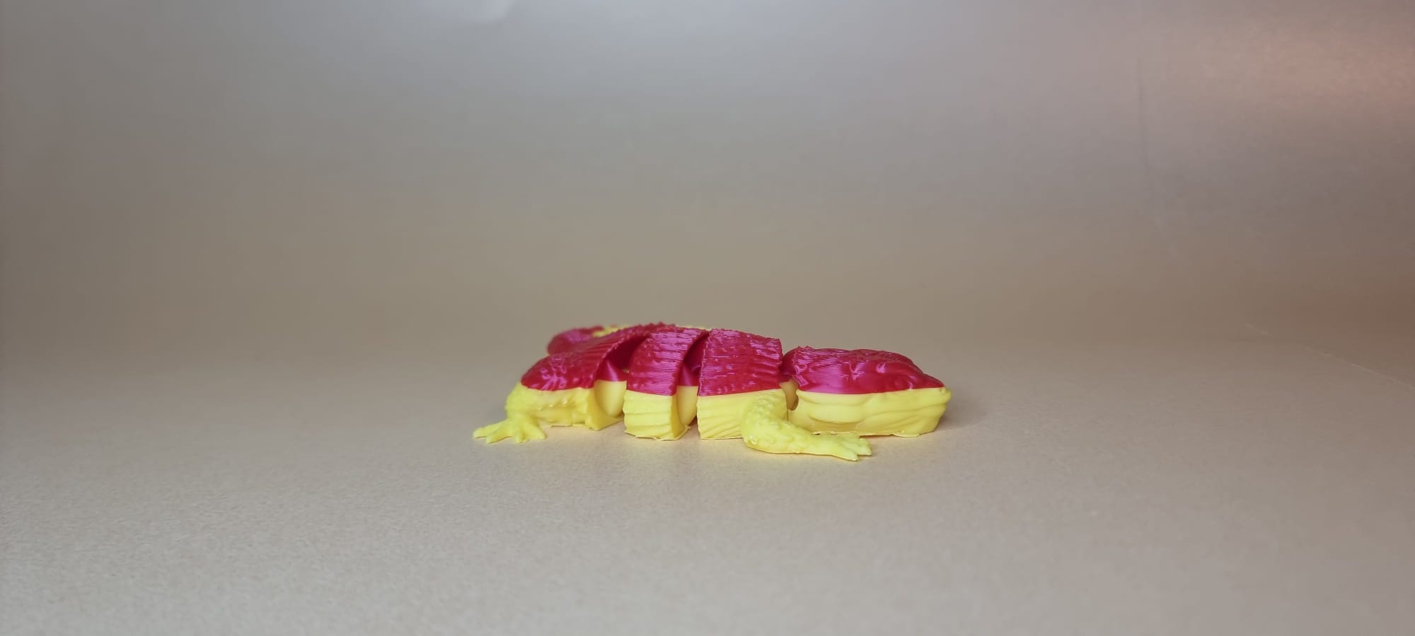 Articulated lizard — miniatura 5