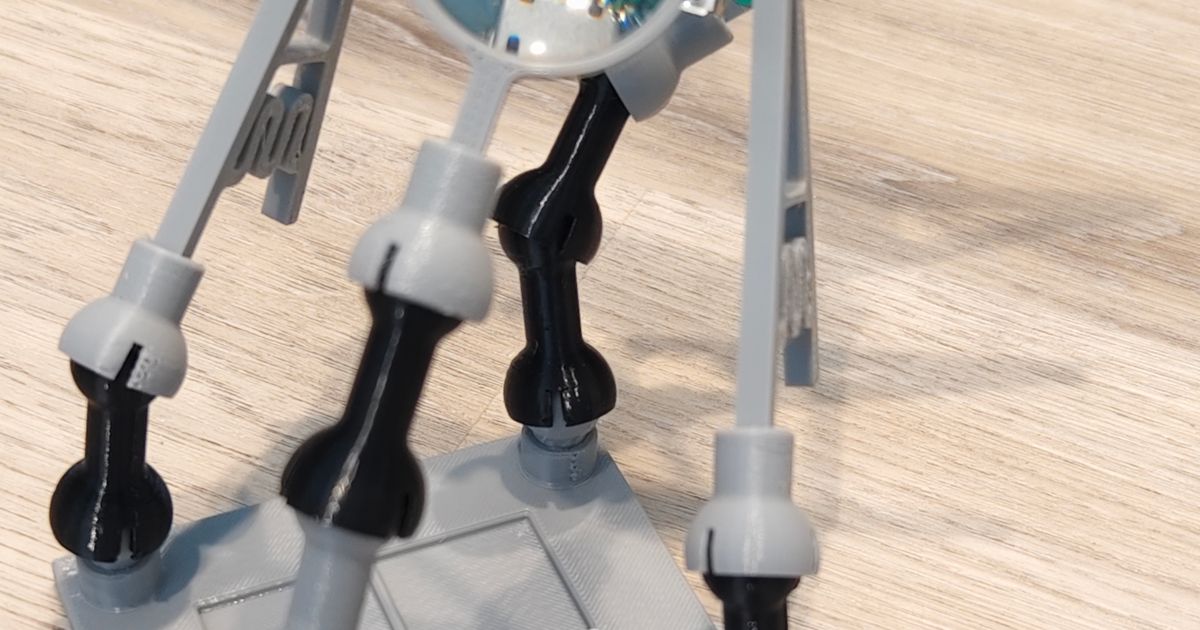 soldering helping third hands by Leo DIY Download free STL model