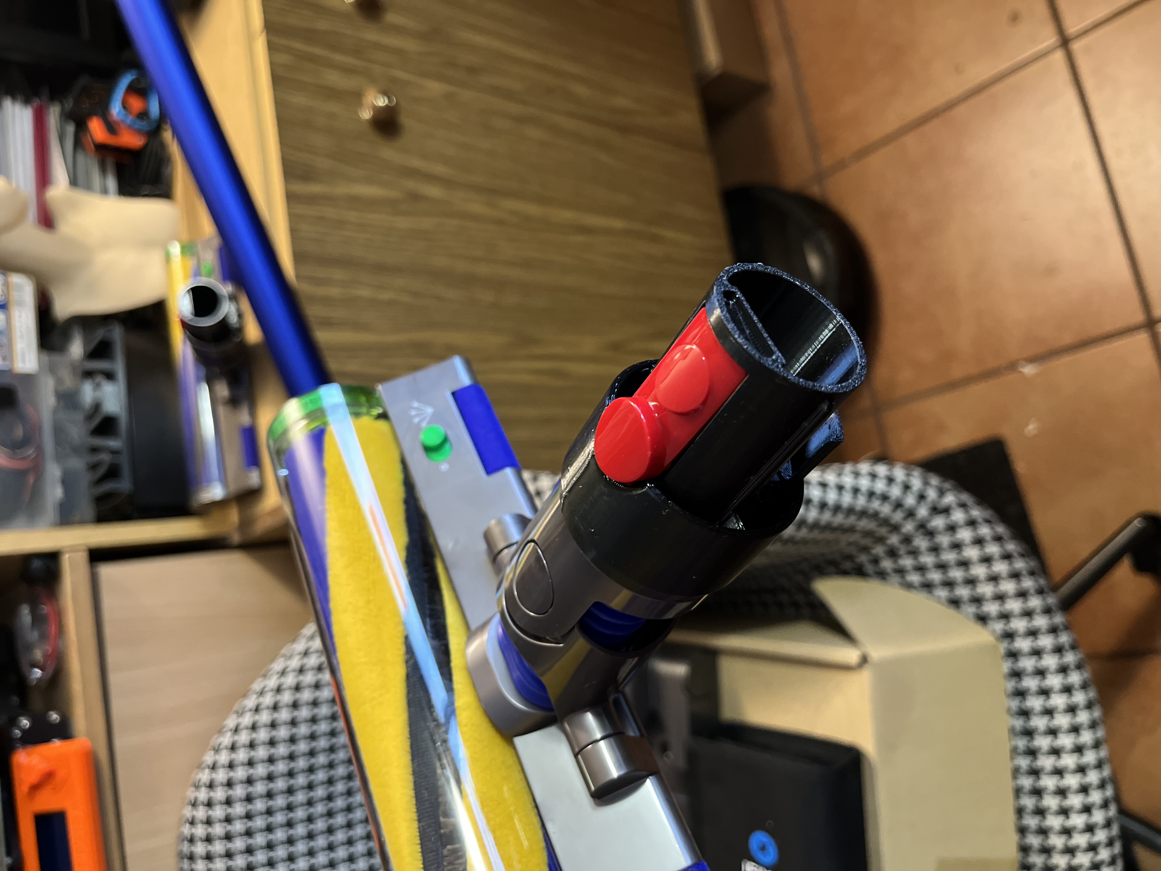 Dyson v12 mount adapter to v15