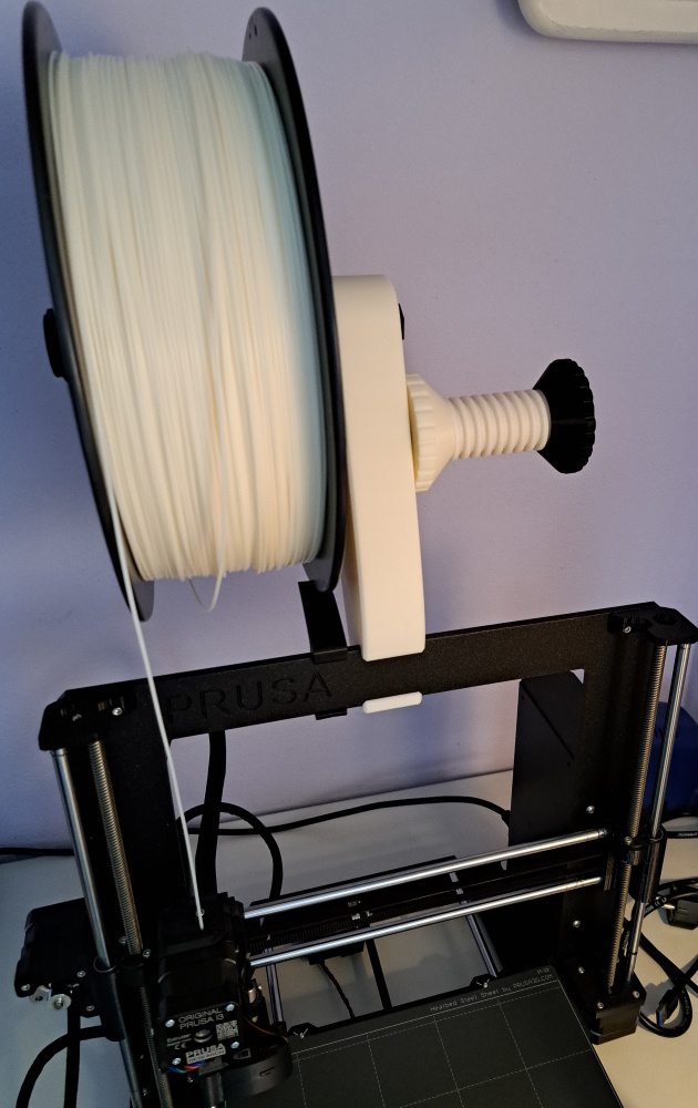 Filament holder for Prusa MK3S+ by Stefan Download free STL model