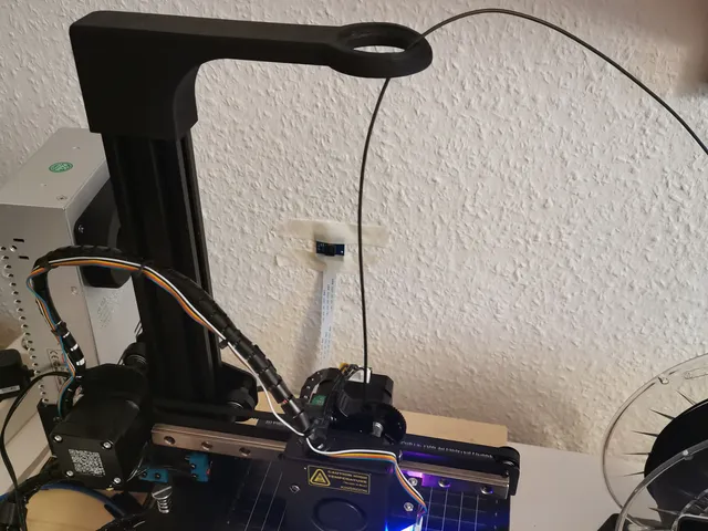 Kingroon KP3S filament feeder