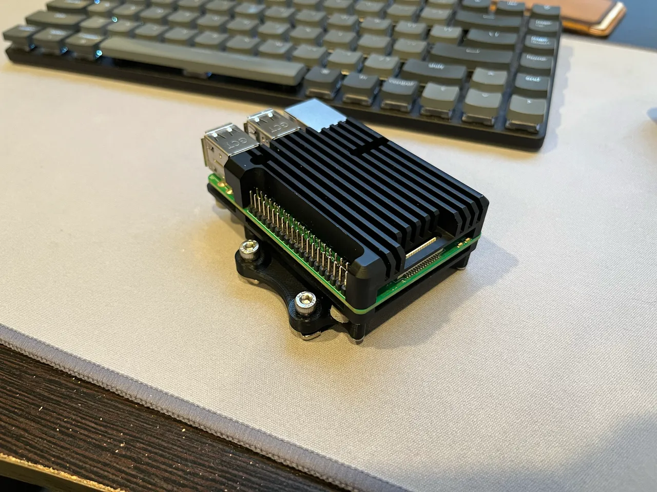 Voron Enderwire Raspberry Pi mount by cobre | Download free STL