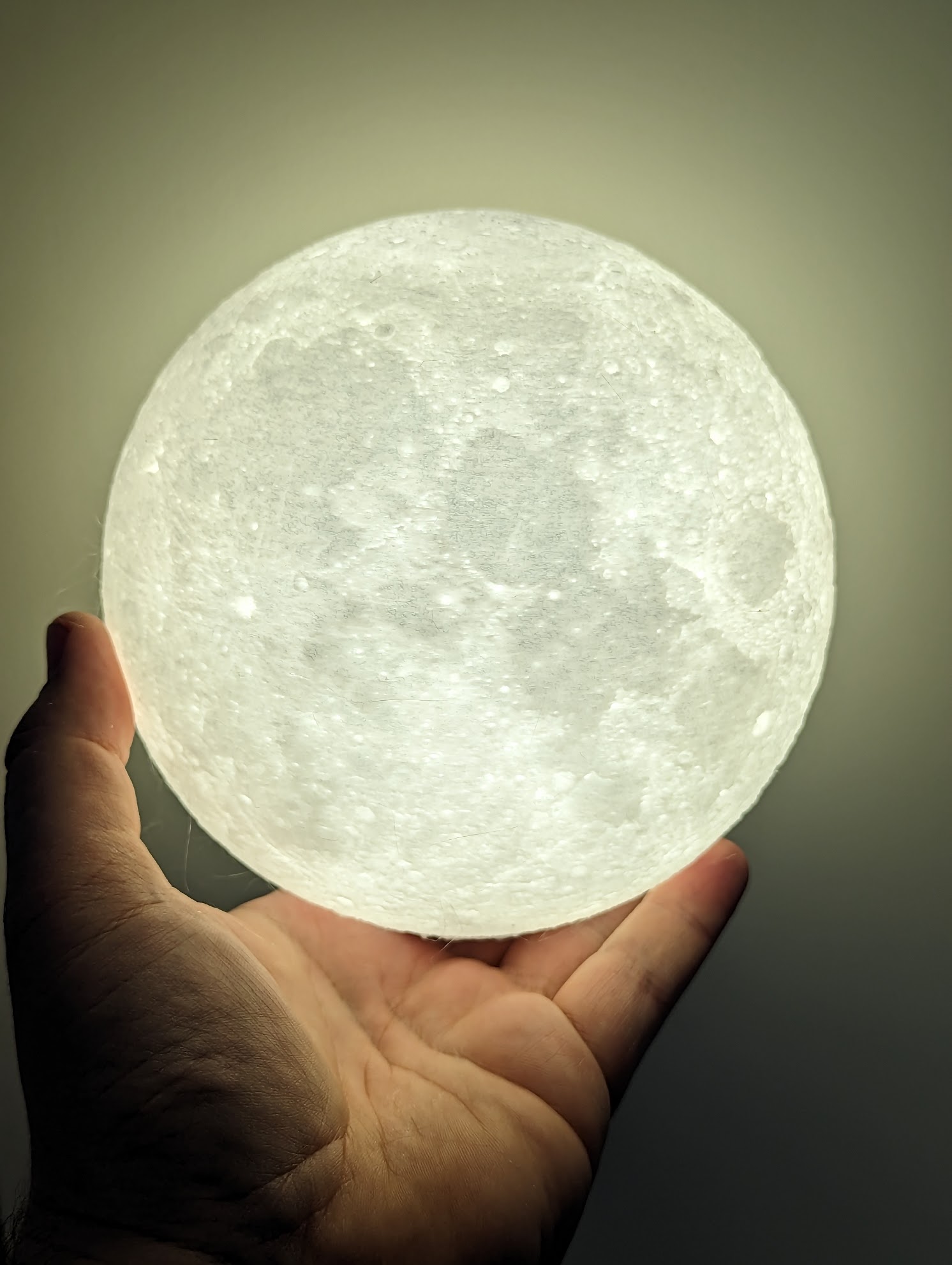 Moonlamp with 21700 battery and USB C charging 3D model thumbnail