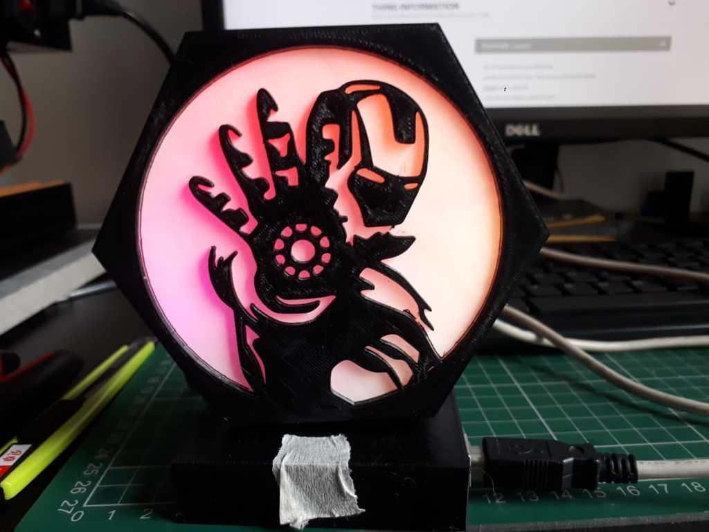 iron man desk lamp by yash Download free STL model