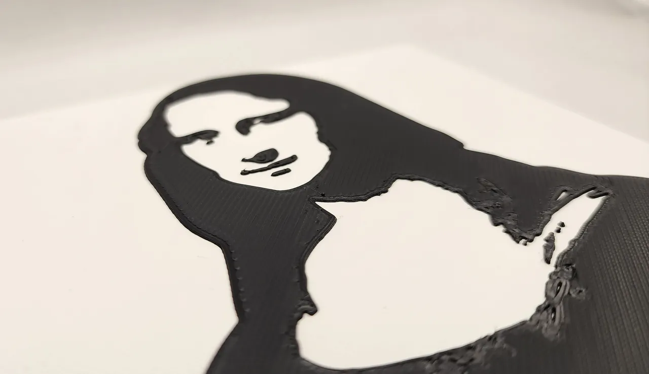 Mona Lisa 2 Color by Triple G Workshop | Download free STL model