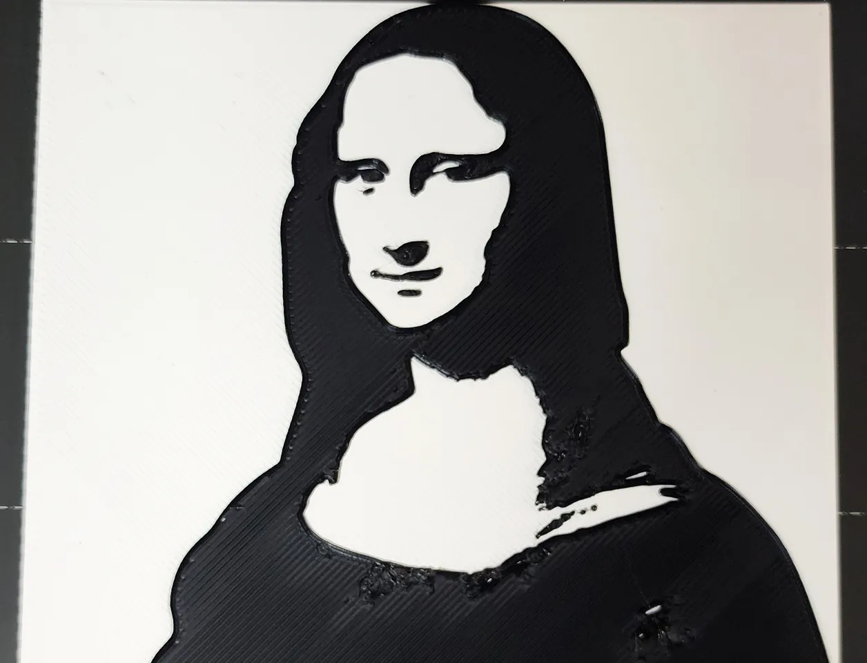 Mona Lisa 2 Color by Triple G Workshop | Download free STL