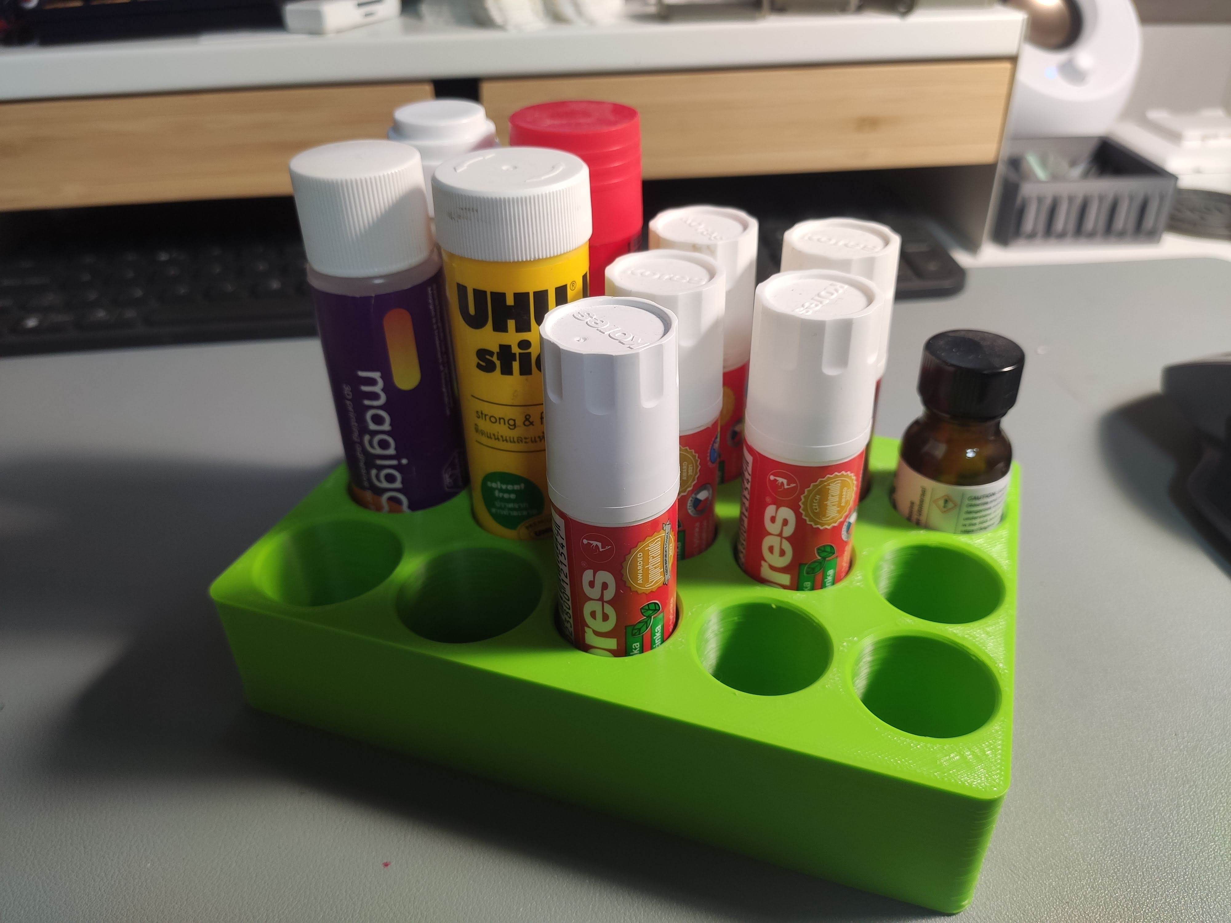 Glue stick holder by cargUlet Download free STL model