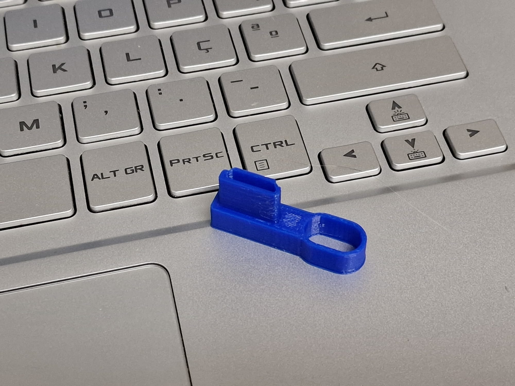 USB-C Lock Plug for Asus G14 by Nuno | Download free STL model ...