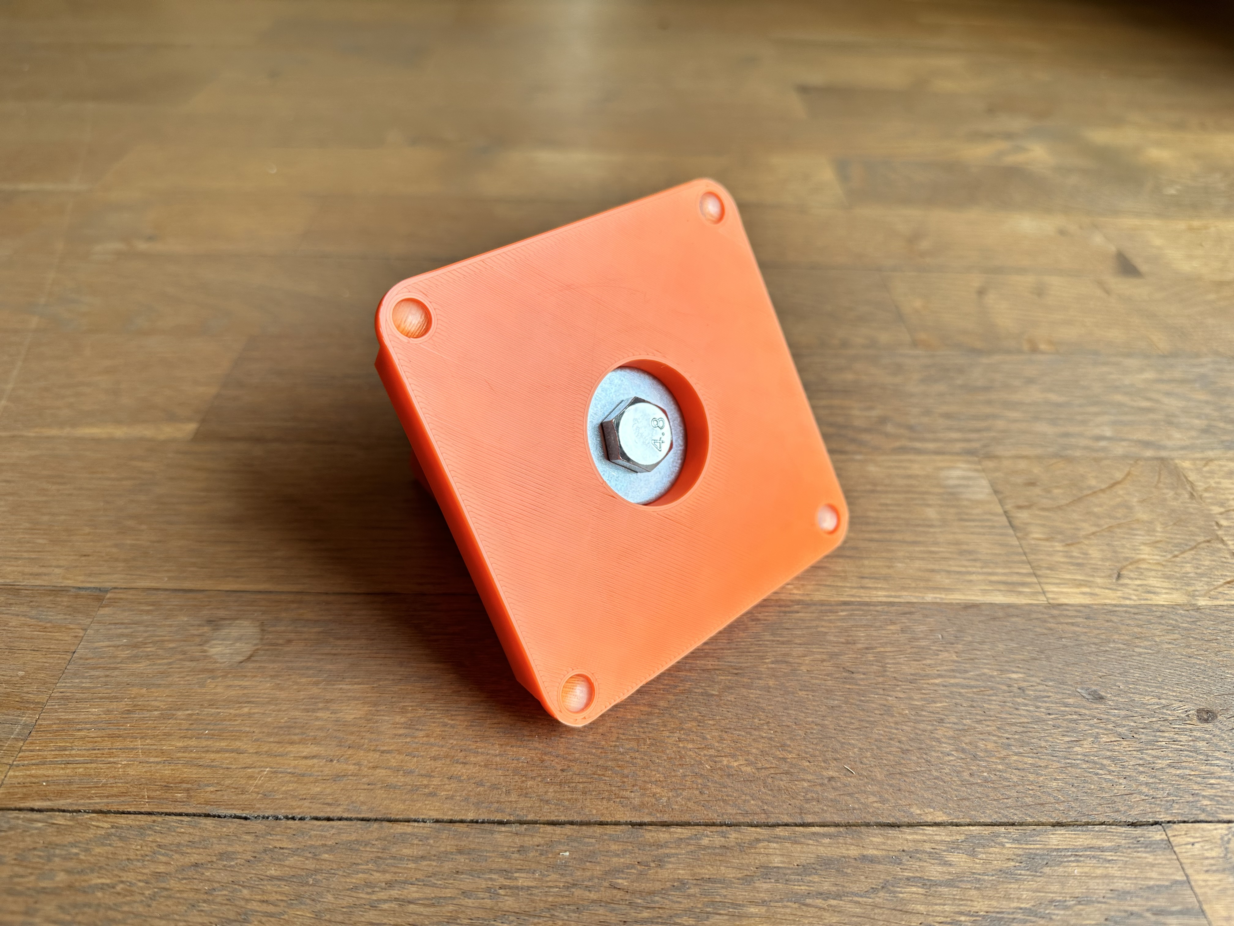 minimalistic tablet or phone stand with multiple angles — miniatura 3