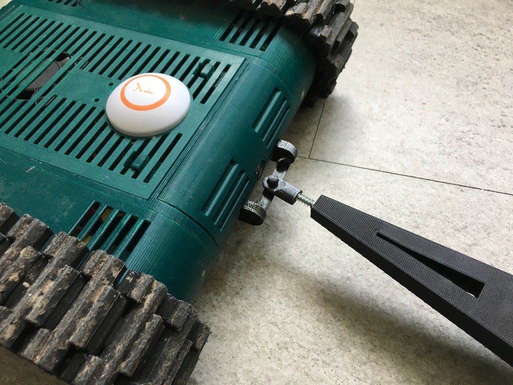 Miniatura 4 do modelo 3D FPV-Rover (Tank)
