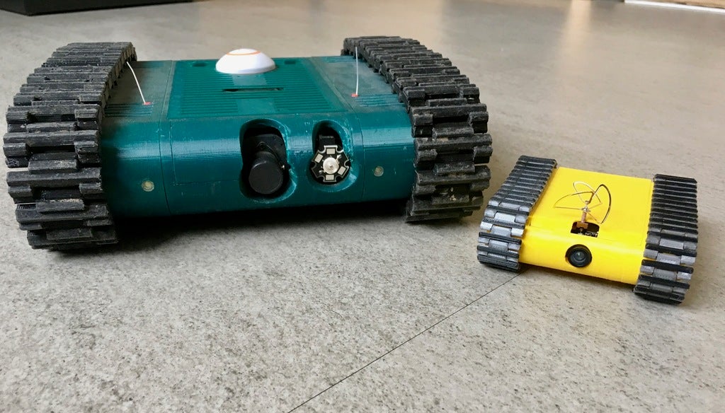 Miniatura 8 do modelo 3D FPV-Rover (Tank)