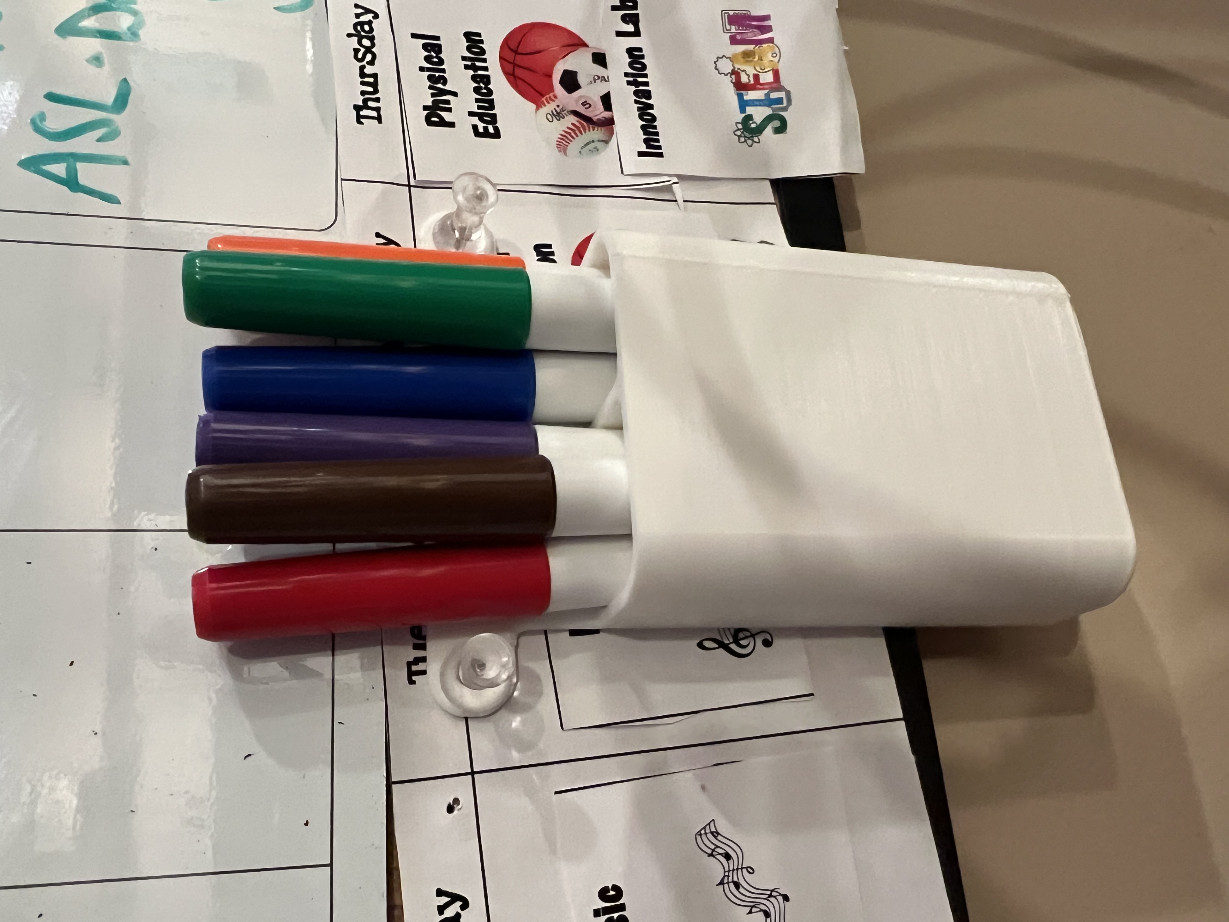 Thumbtack marker holder