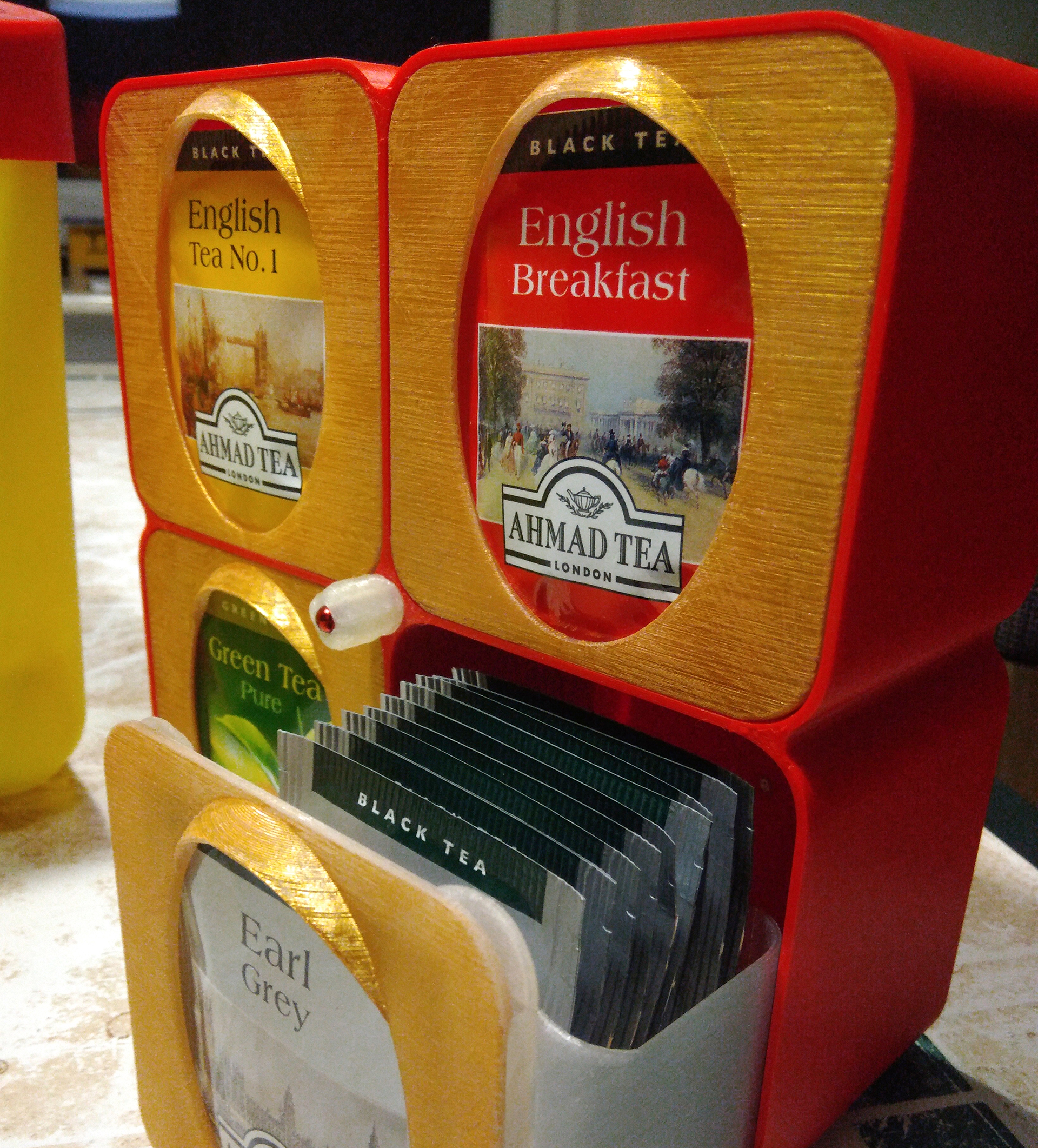 MULTEA. Modular tea dyspenser.