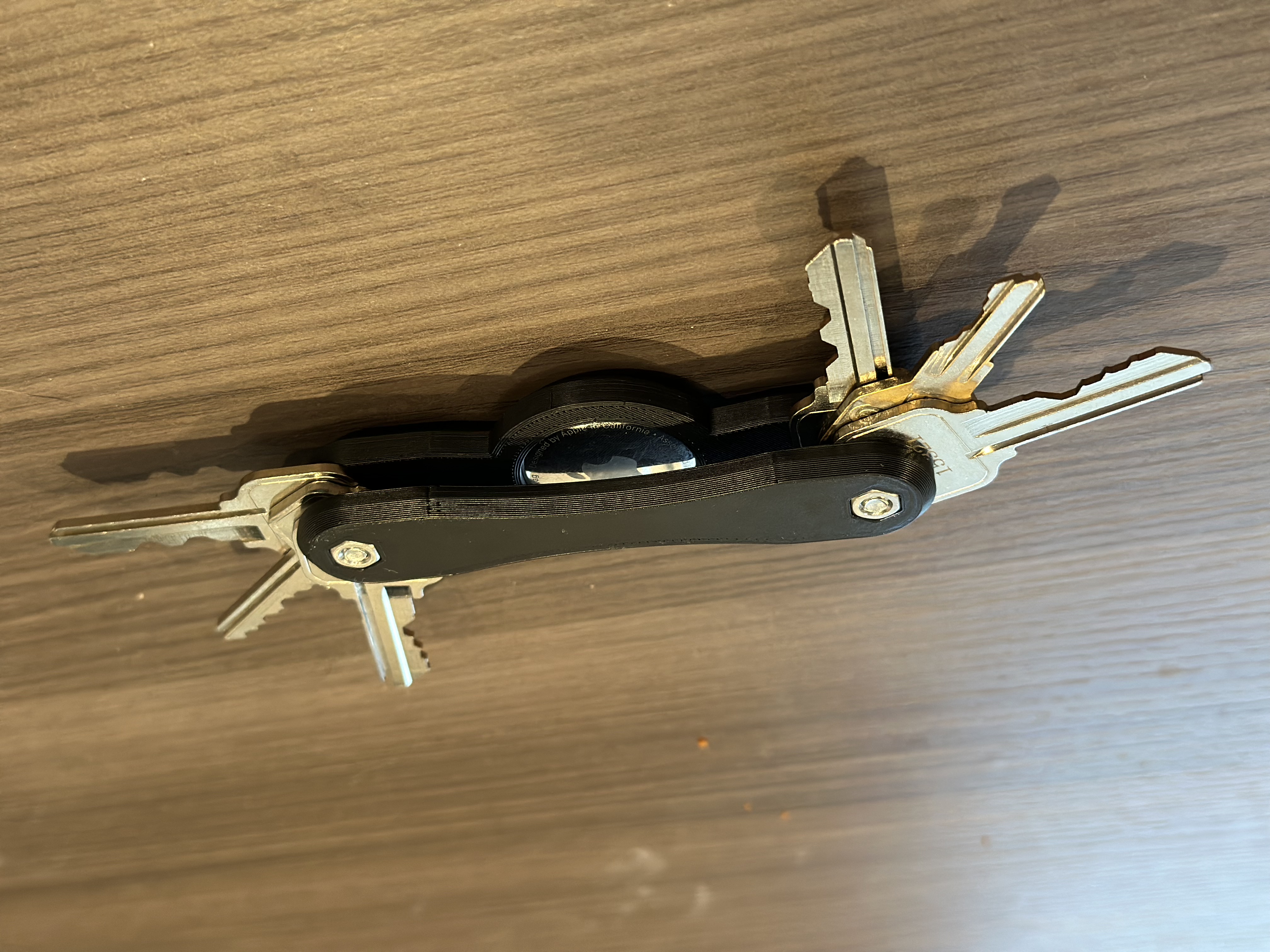KeyTag Key Organizer with AirTag by mlvtt Download free STL model