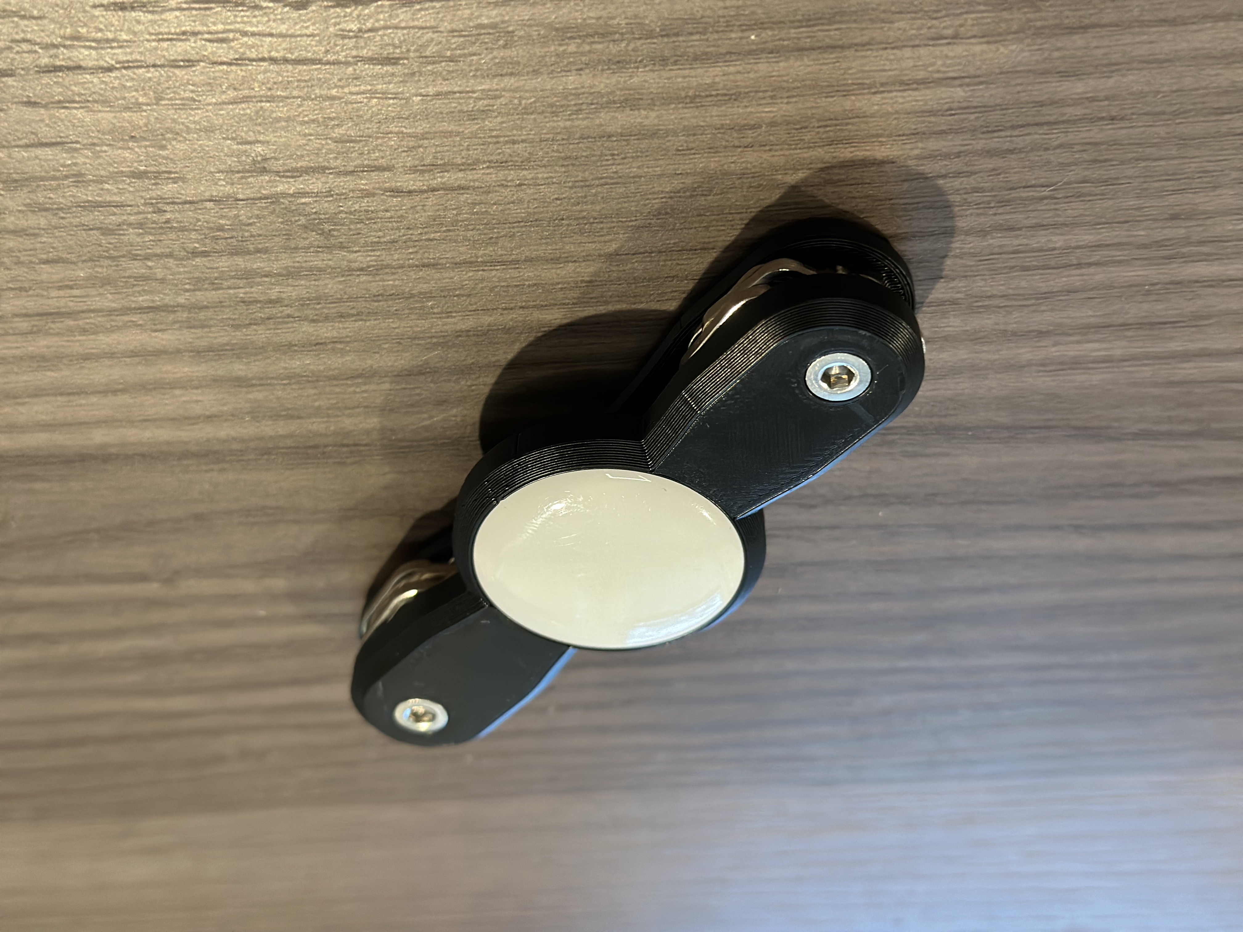 KeyTag Key Organizer with AirTag by mlvtt Download free STL model