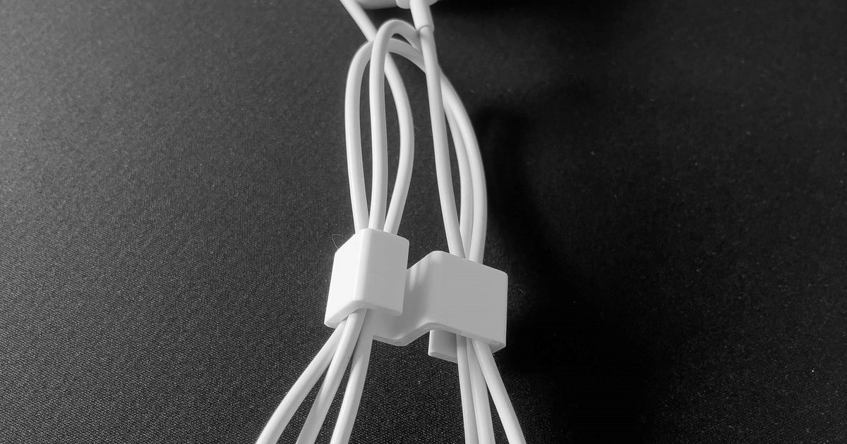 SShaped Cable Clip Organizer by Matteo Pascale Download free STL