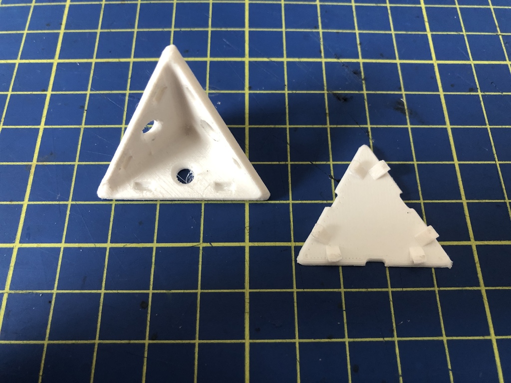 Miniatura 4 do modelo 3D Shelf bracket - parametric