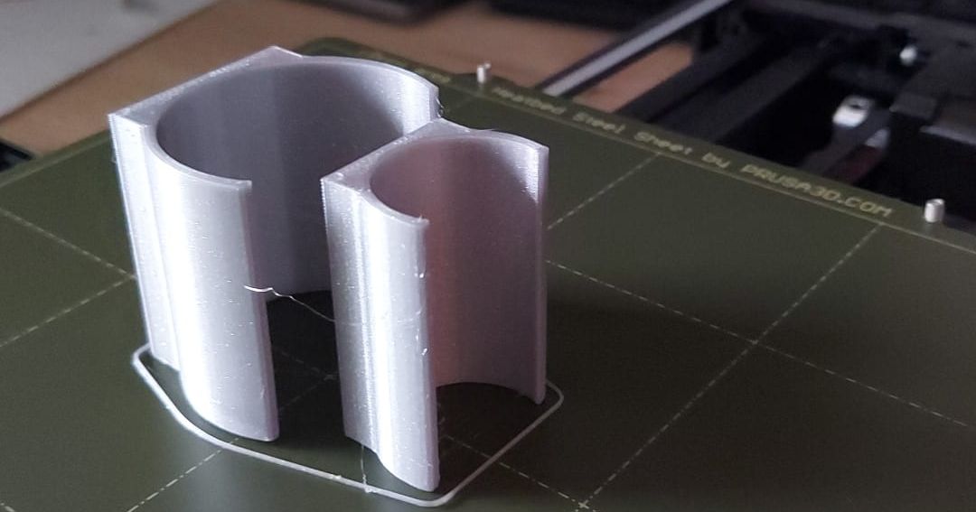 Bike pump wall mount by mecfluid Download free STL model