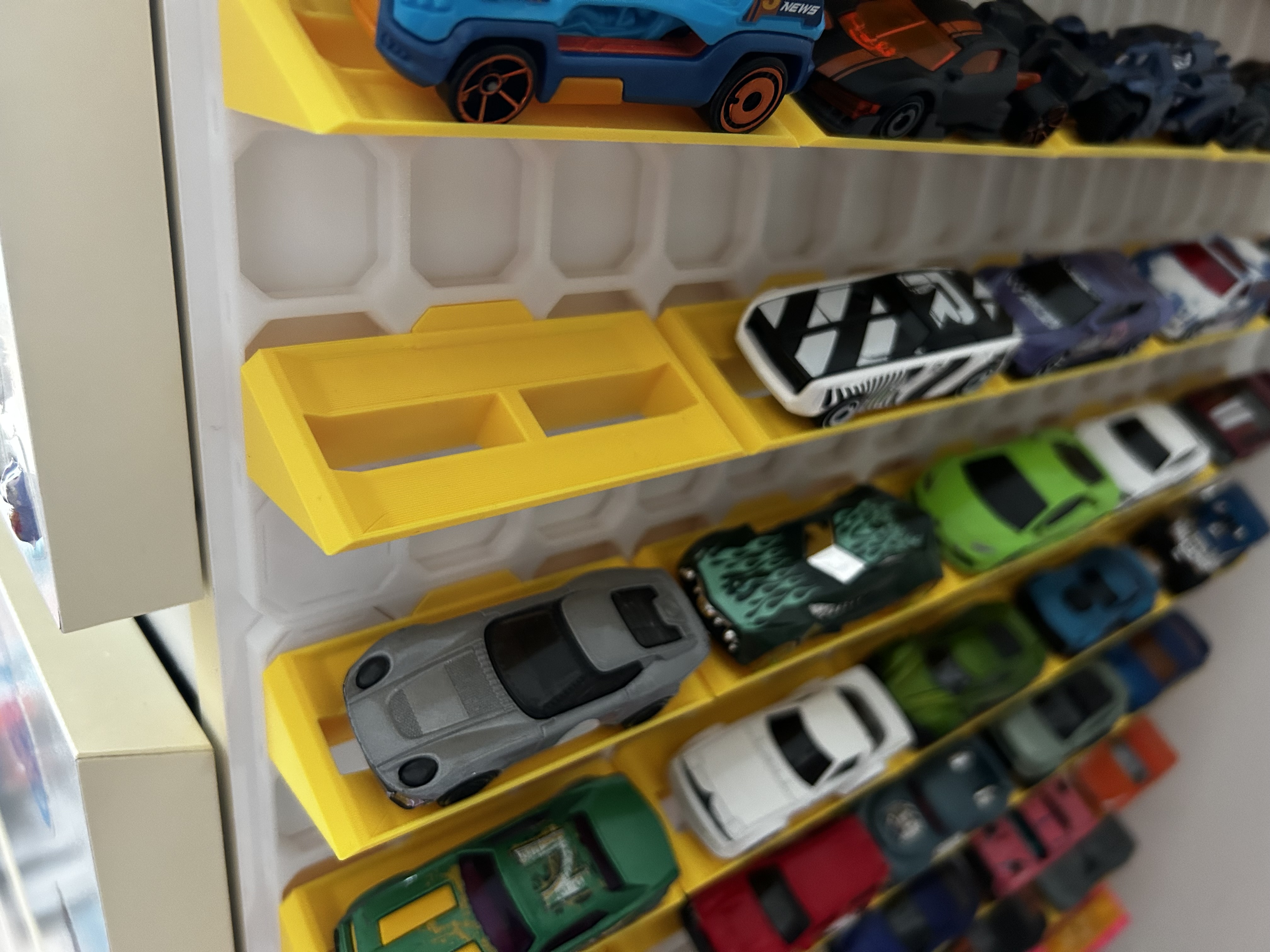 openGrid Mini Car Holder