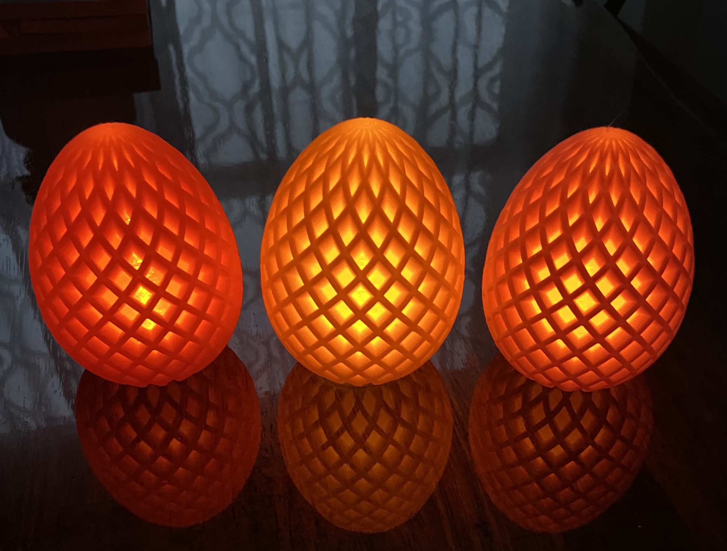 Easter Egg and Base (Tealight Compatible)