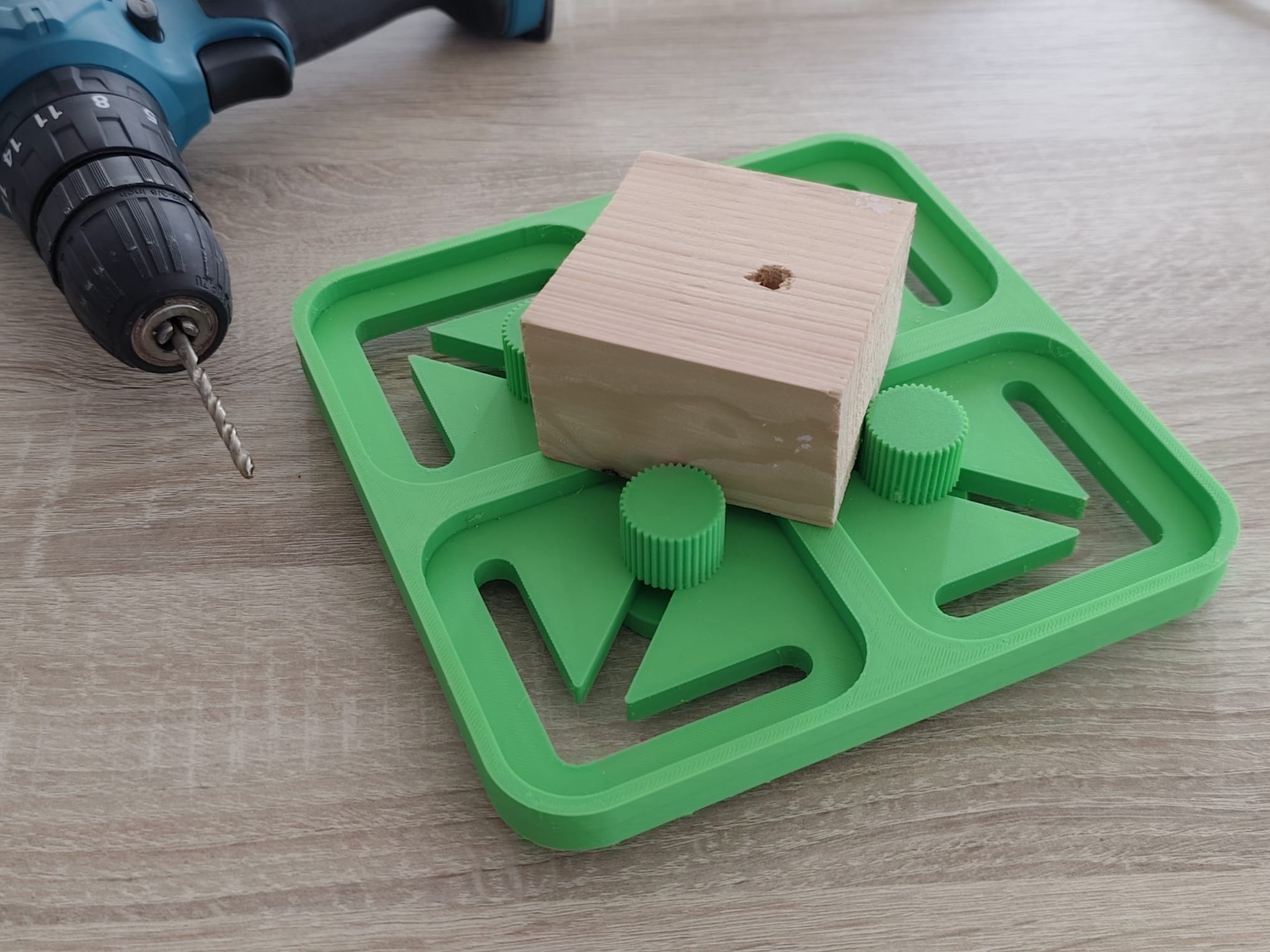 4-Way Precision Clamp & Drill Guide
