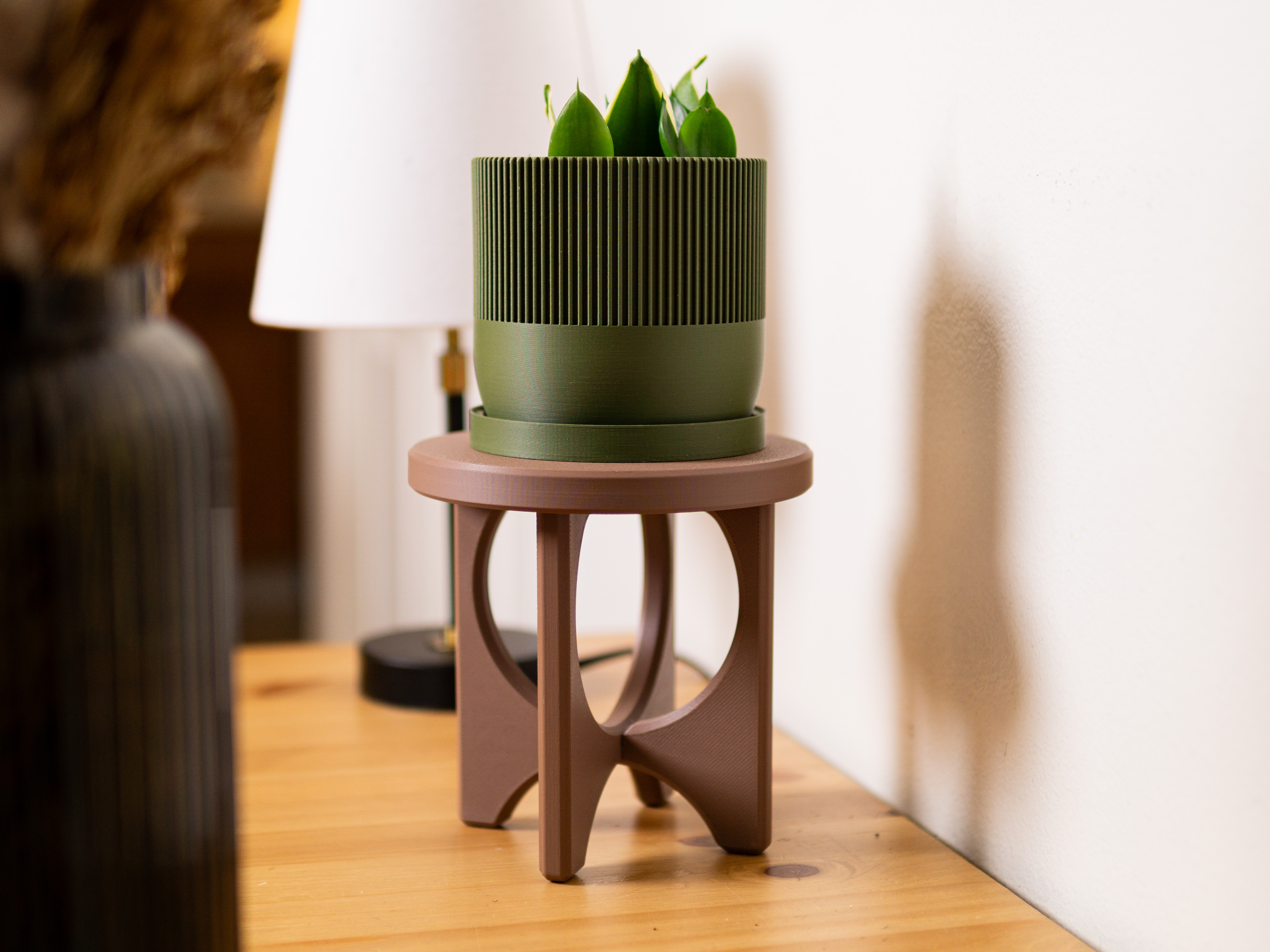 Brasilia Plant Stand | Mid-Century Modern Planter Holder Shelf | Broyhill Brasilia Style